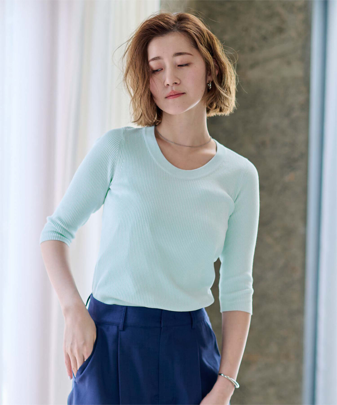 ur's「Uネックリブニット」|ニット・セーター|