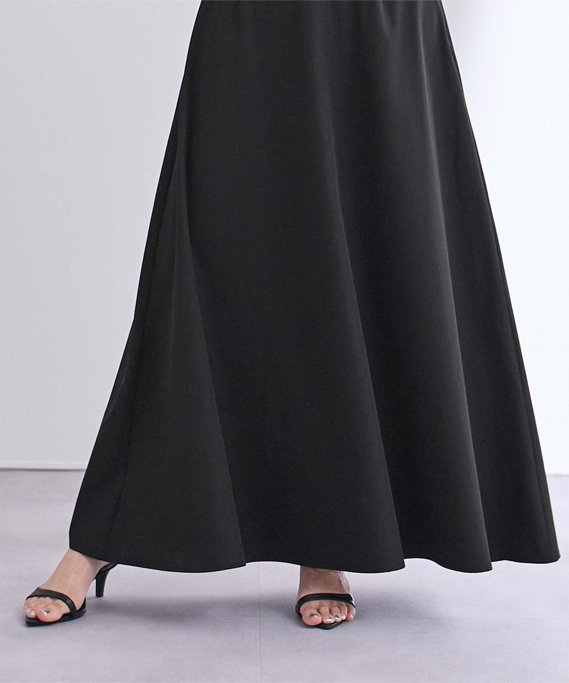 ur's「撥水フレアドレープスカート」|スカート|