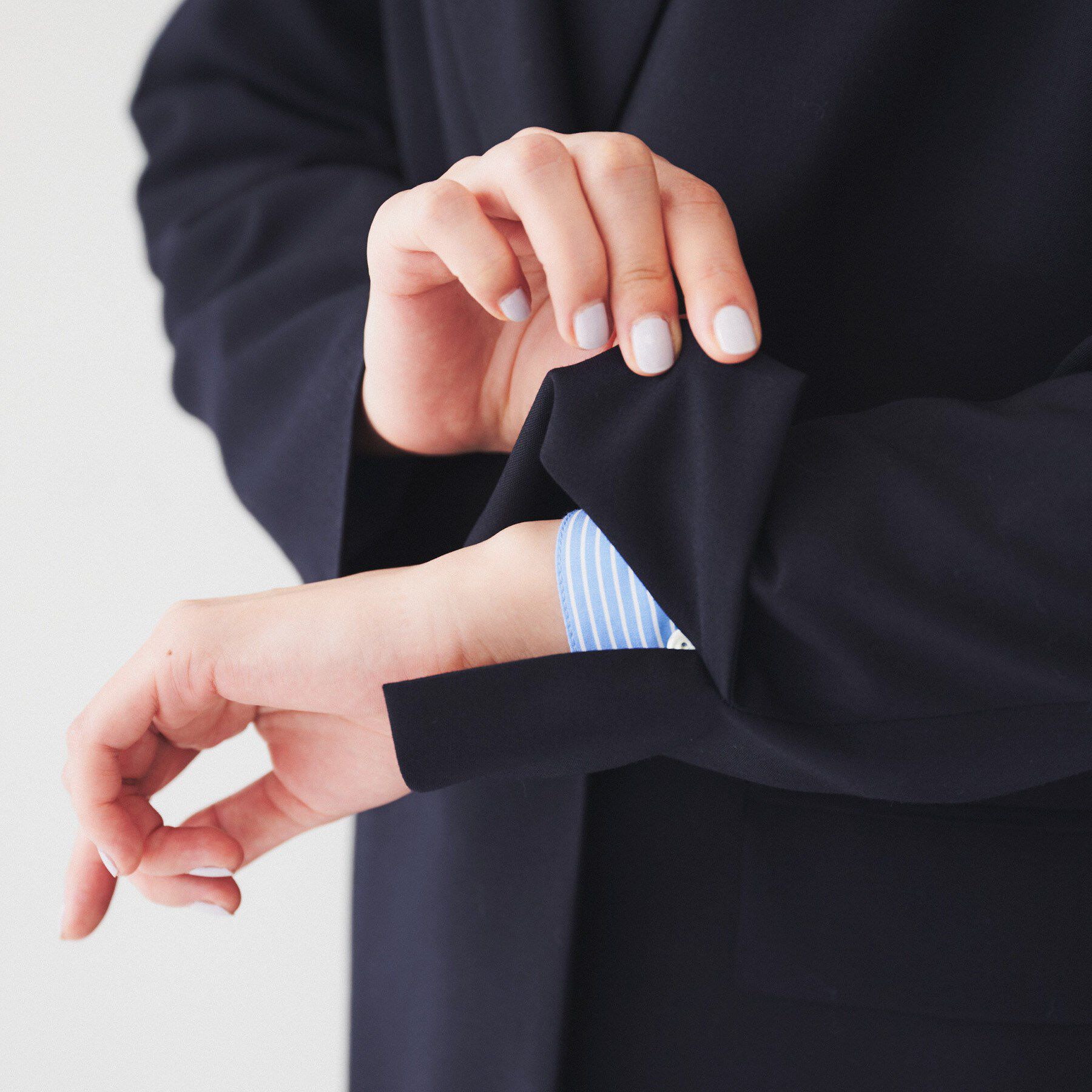 UNTITLED「【通勤/春の軽羽織り】サマーウール調 ダブルブレストジャケット」|テーラードジャケット|