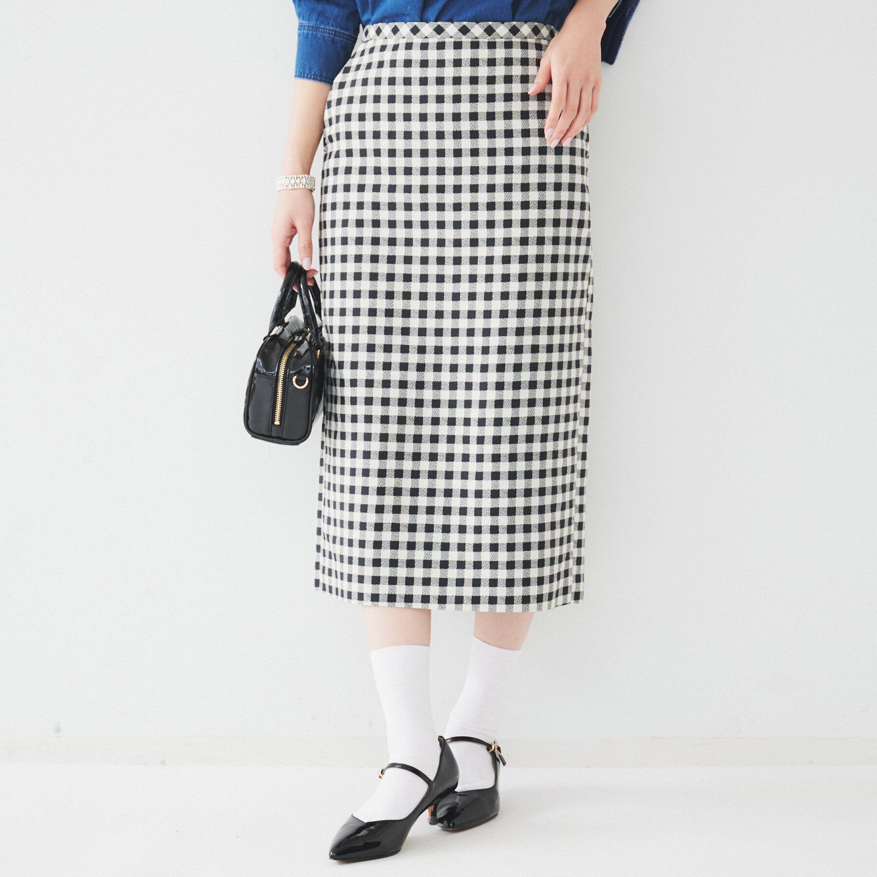 UNTITLED「【セットアップ可能】ギンガムチェック ペンシルスカート」|スカート|ブラック(219)