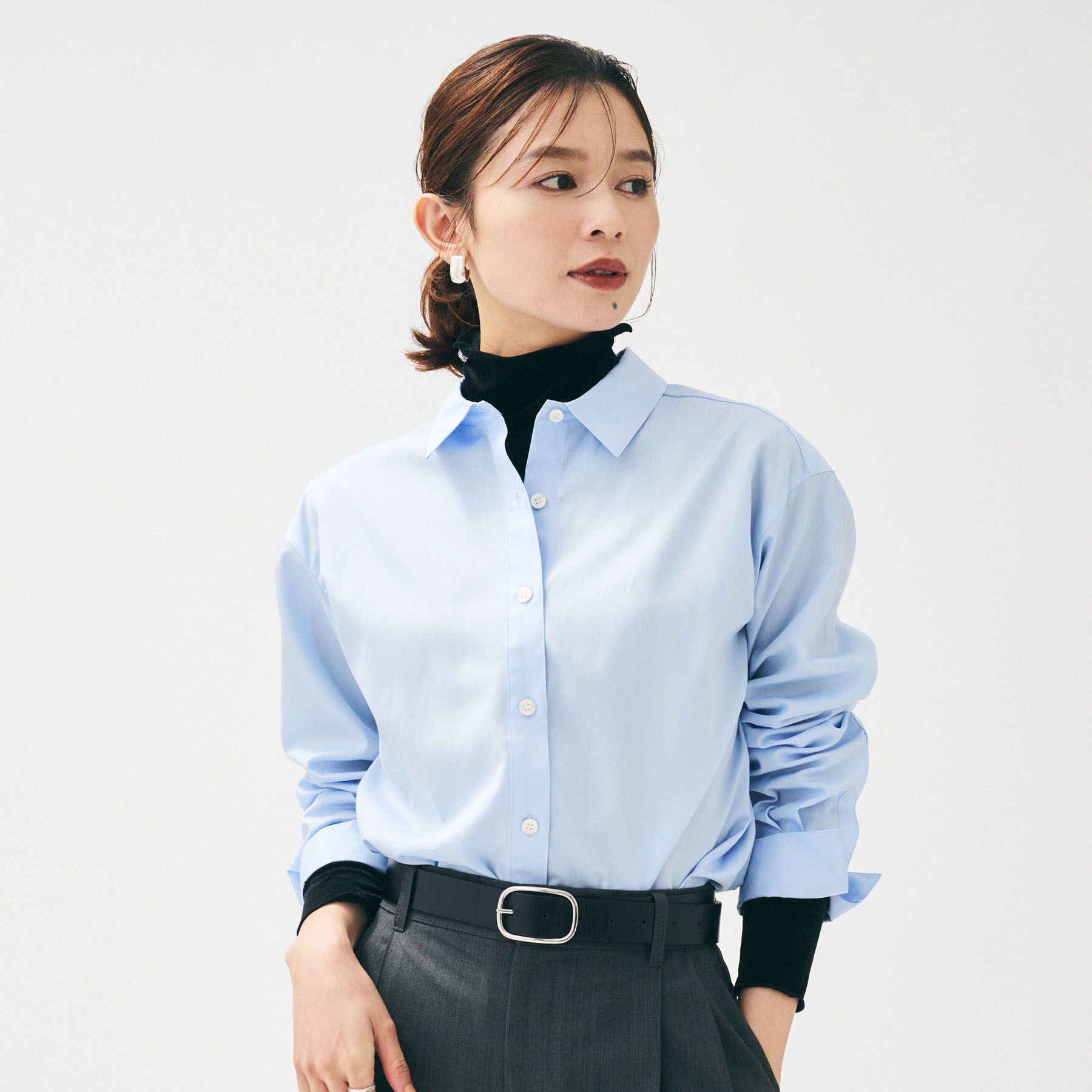 UNTITLED「【重ね着レイヤード/スーツブラウス】ファインブロードベーシックシャツ」|シャツ・ブラウス|ブルー(091)