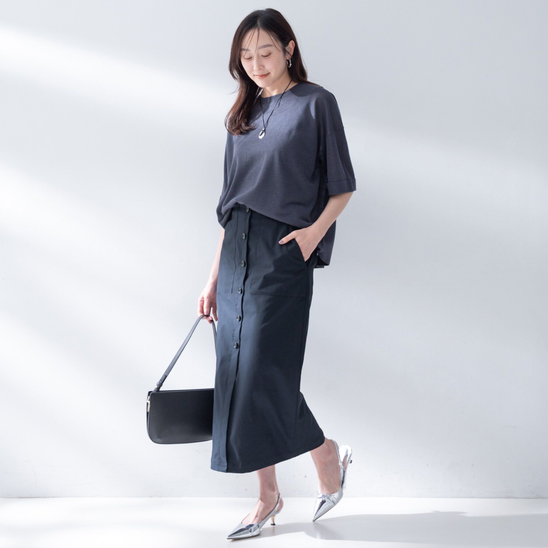 UNTITLED「【接触冷感/UVカット/吸水速乾/遮熱】ツイルボタンディティールスカート」|スカート|