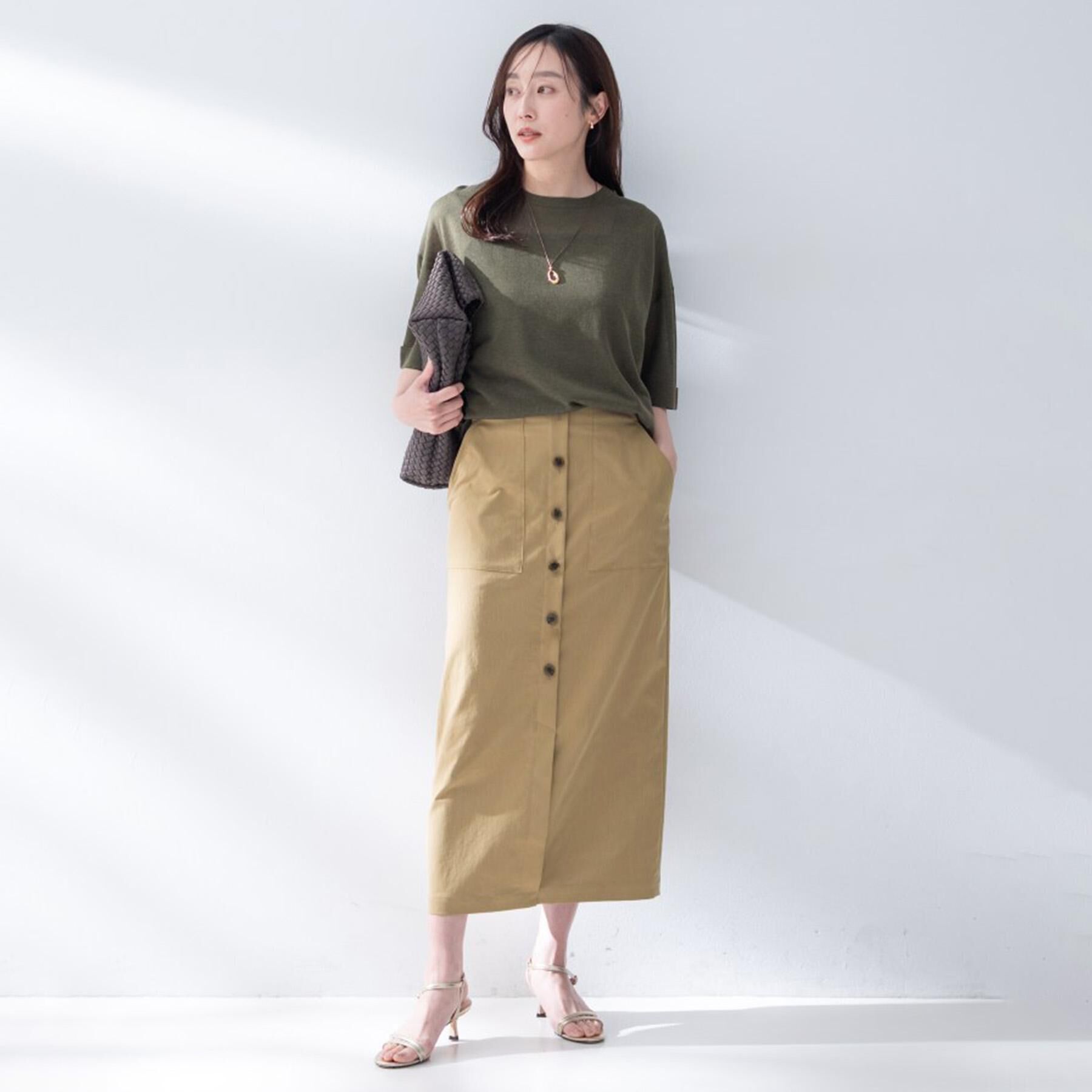 UNTITLED「【接触冷感/UVカット/吸水速乾/遮熱】ツイルボタンディティールスカート」|スカート|