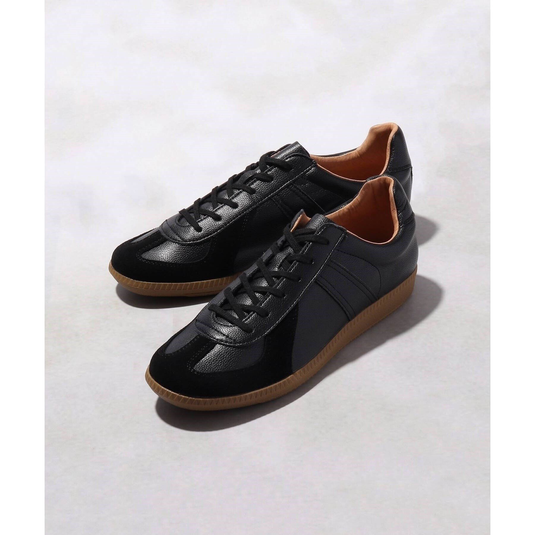 tk.TAKEO KIKUCHI「GERMAN TRAINER 別注レザースニーカー」|スニーカー|ブラック(019)