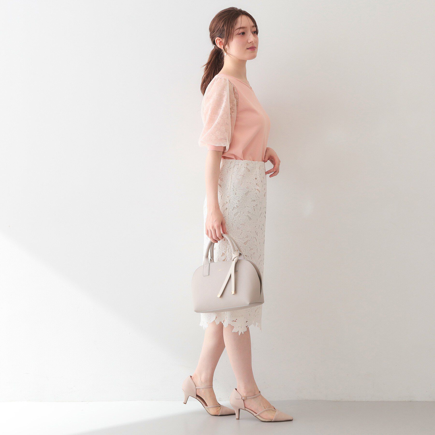 index「レーススリーブハートネックニット【洗濯機OK/UVケア/抗ピル】《XS～LL》」|ニット・セーター|