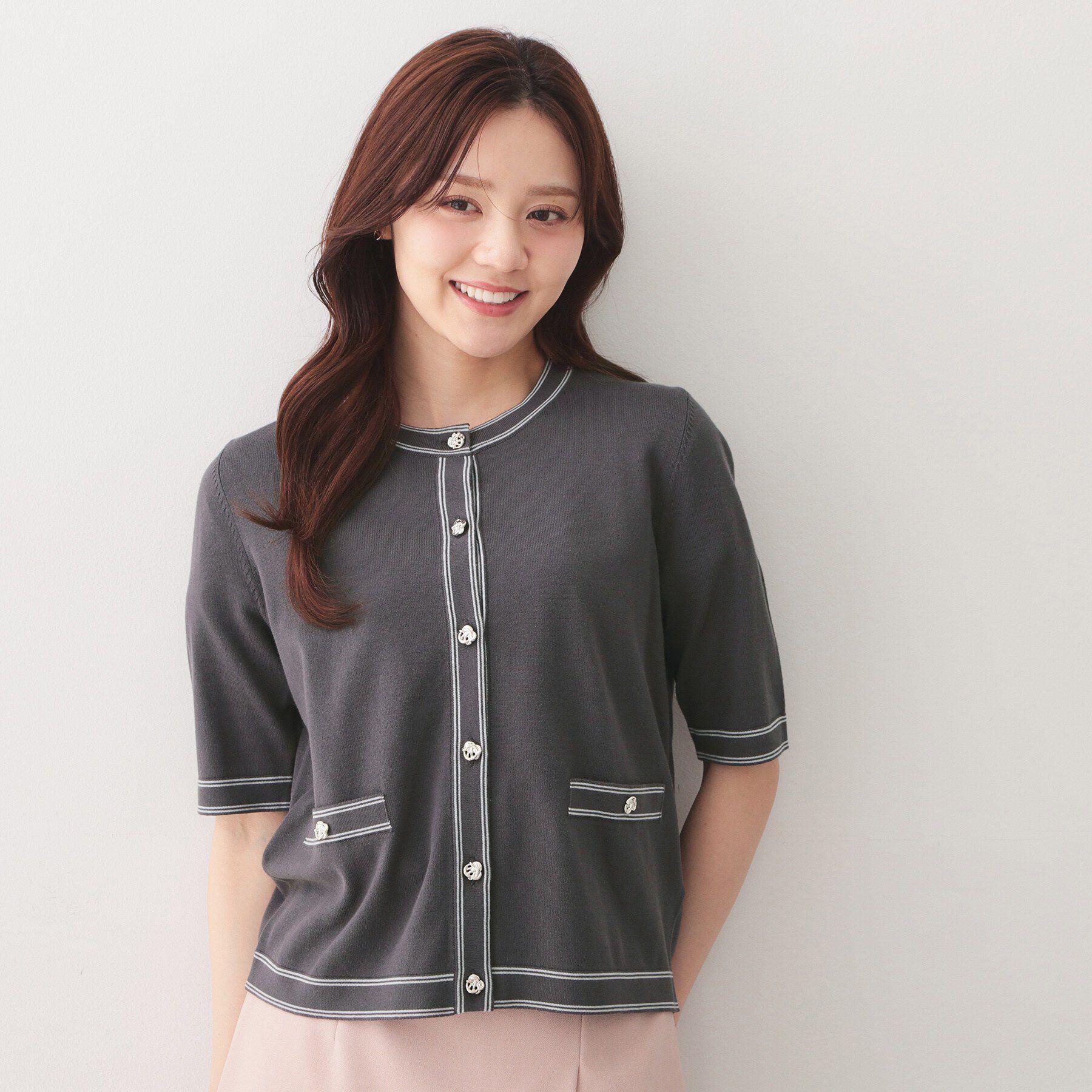 index「バイカラーダブルライン半袖カーディガン【洗濯機OK／UVケア】」|カーディガン|チャコールグレー(5