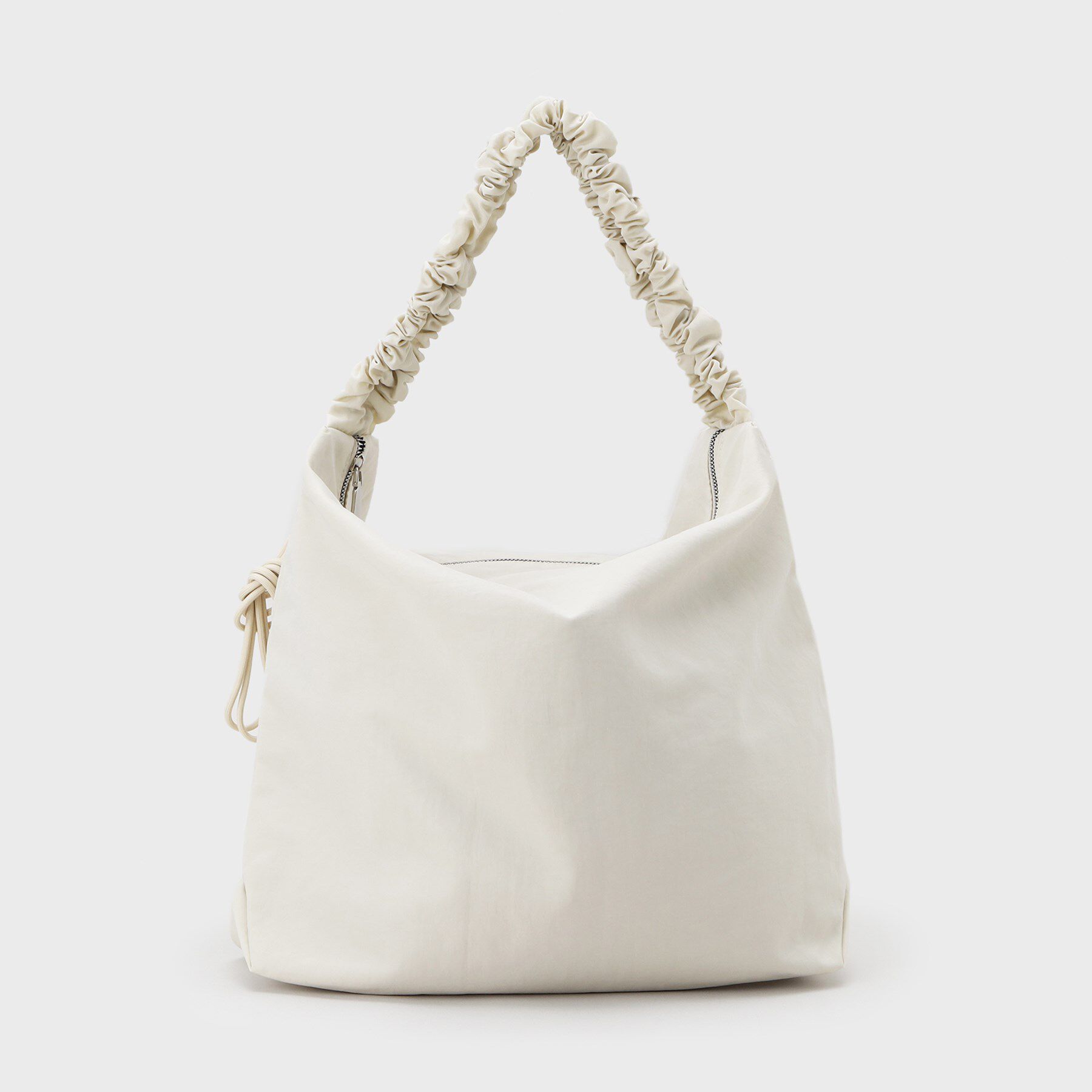 OPAQUE.CLIP「【2WAY／A4サイズ対応】ドロストギャザーフリルハンドルワンショルダーバッグ」|ショルダー・メッセンジャー|