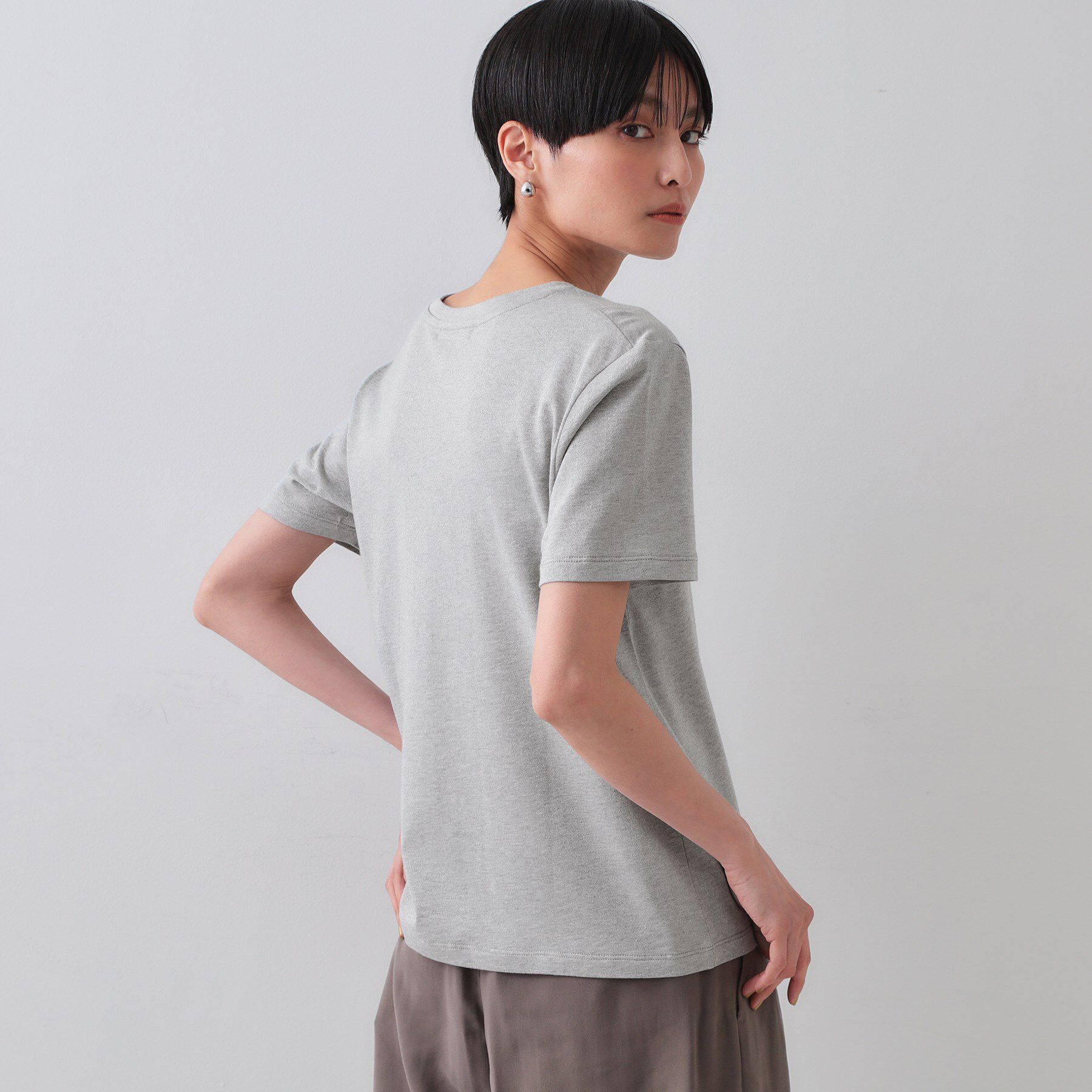 OPAQUE.CLIP「ラメベーシックTシャツ【洗濯機洗い可】」|Tシャツ・カットソー|