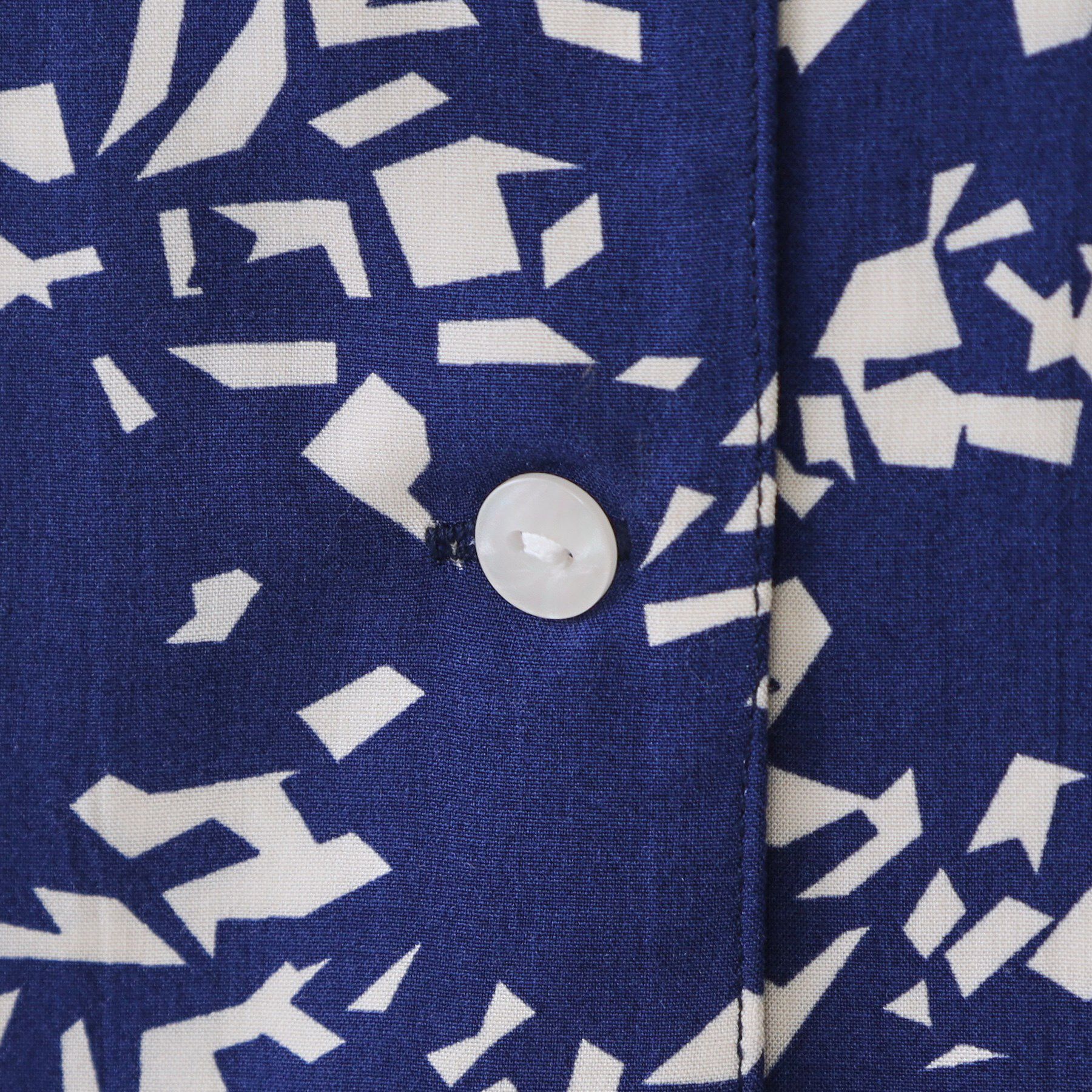 OPAQUE.CLIP「幾何柄プリントシャツ/セットアップ対応【洗える】」|シャツ・ブラウス|