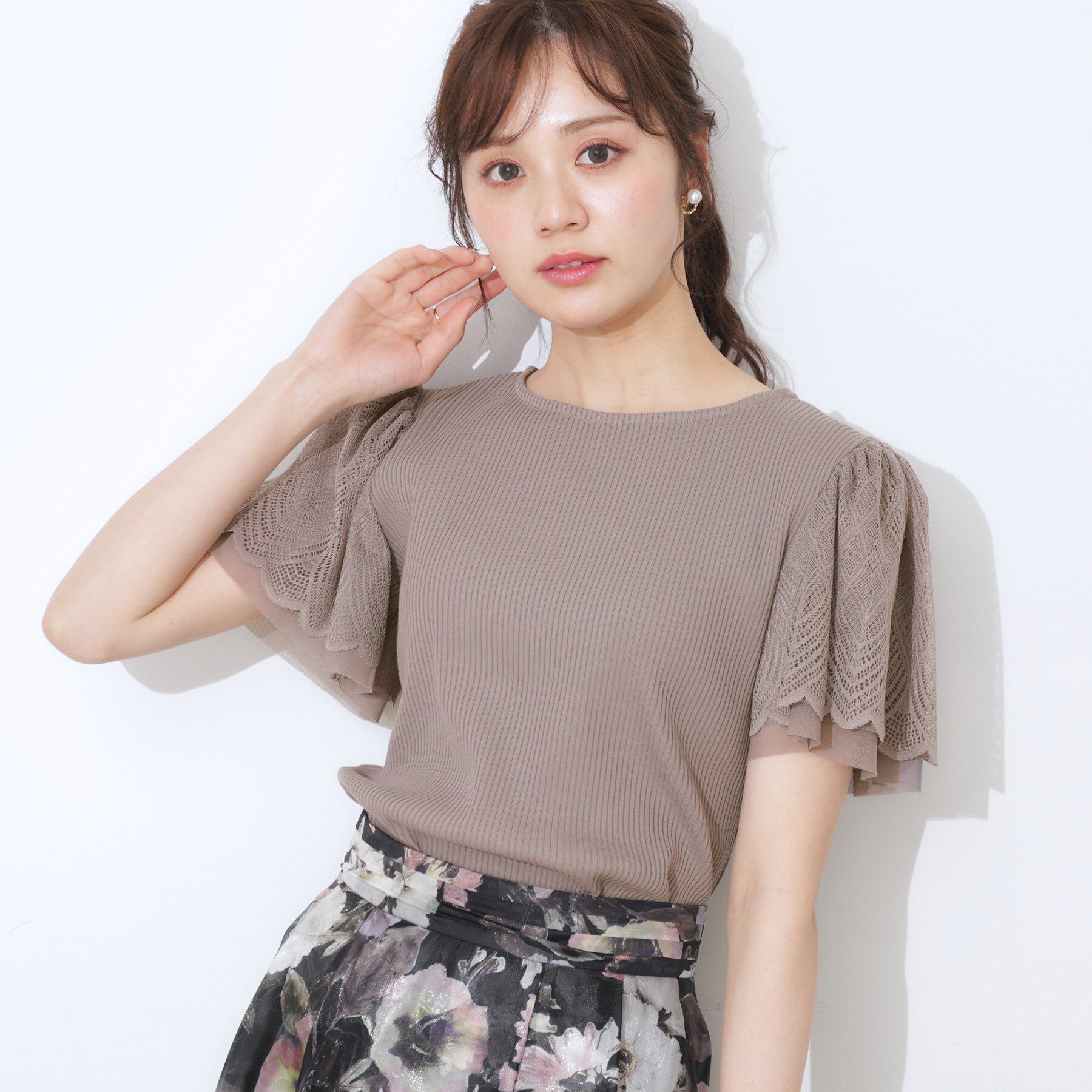 Couture broach「【二の腕カバー・通勤】レース袖テレコトップス」|Tシャツ・カットソー|