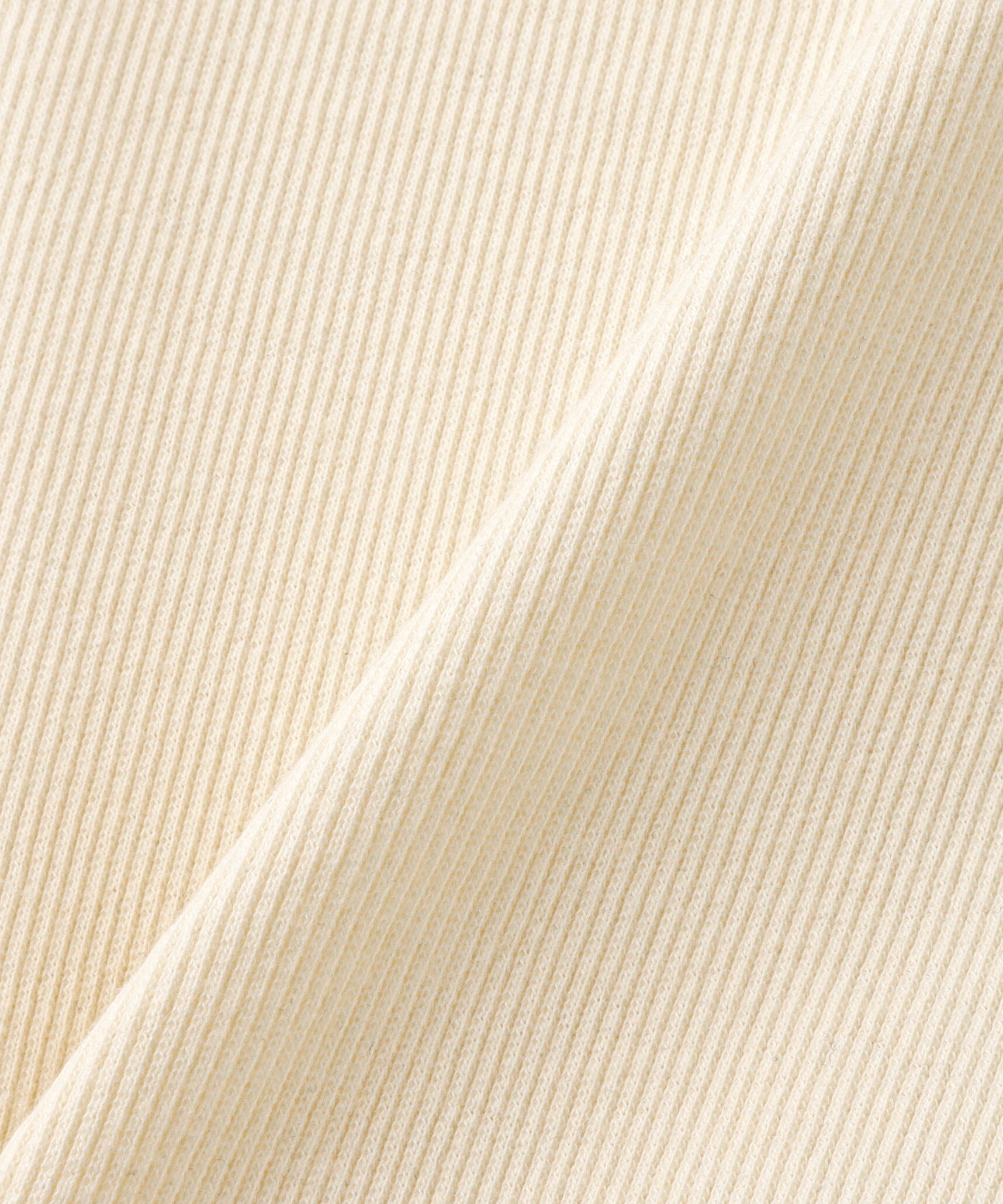  「カップ付きショート丈キャミソール」|Tシャツ・カットソー|