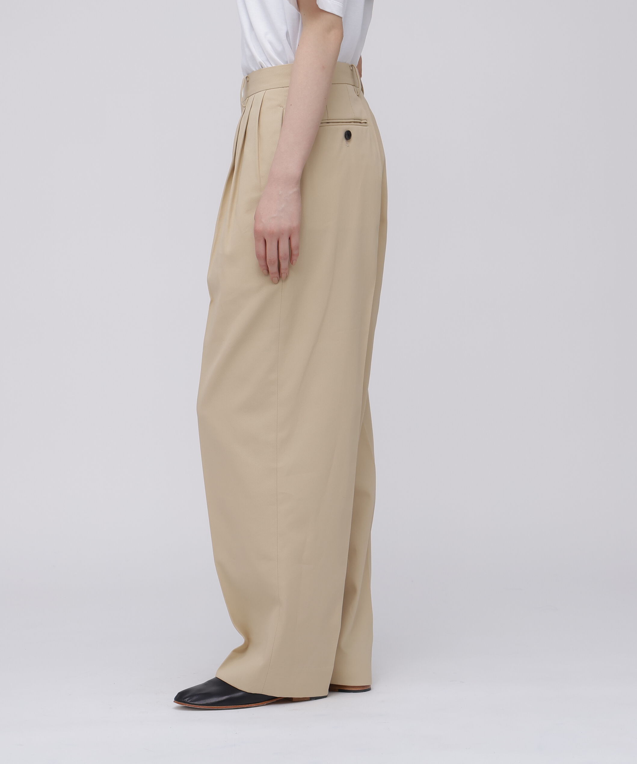 YLEVE 「YLEVE / HIGH TWISTED COTTON GABA TROUSERS」|その他|