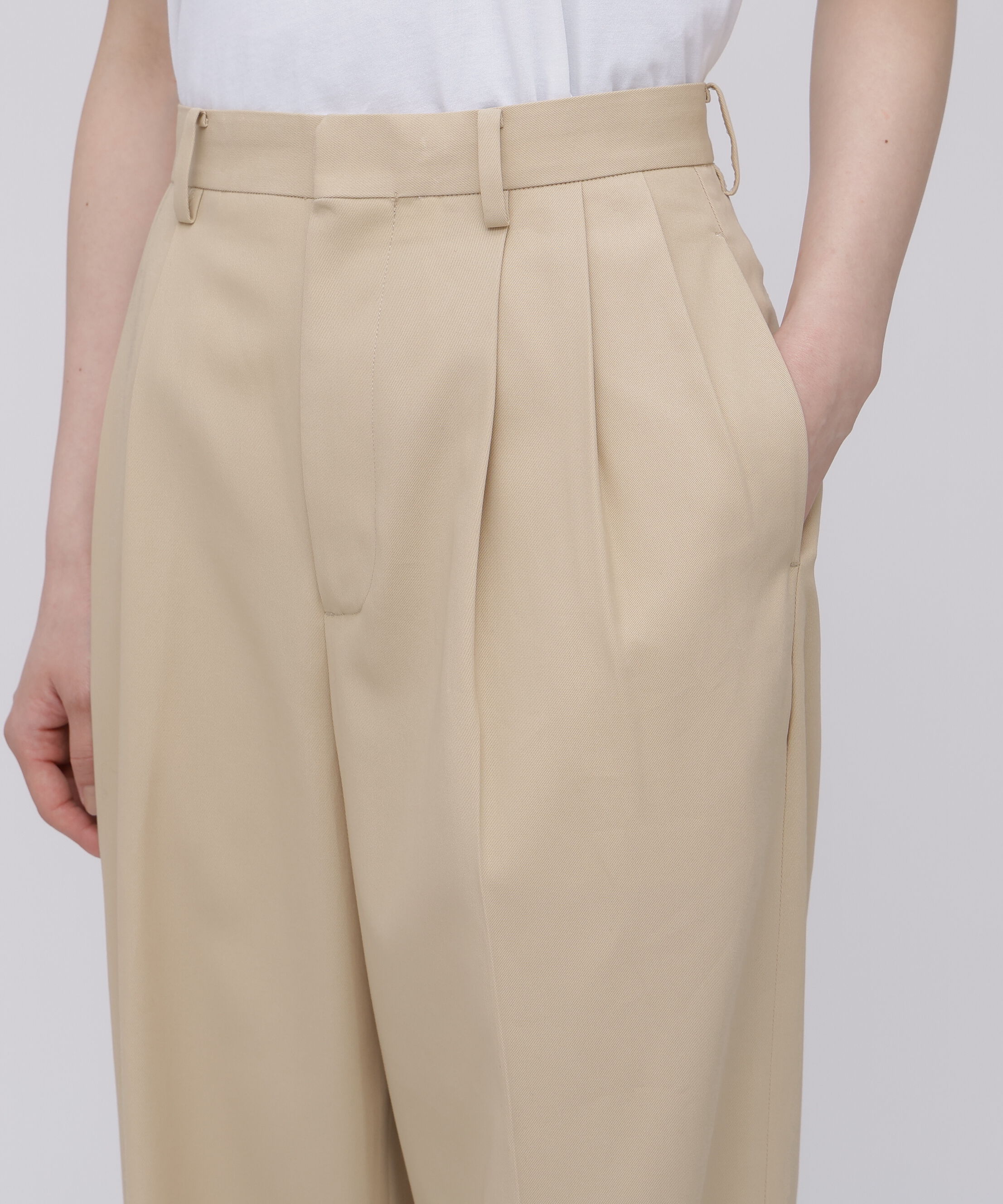 YLEVE 「YLEVE / HIGH TWISTED COTTON GABA TROUSERS」|その他|