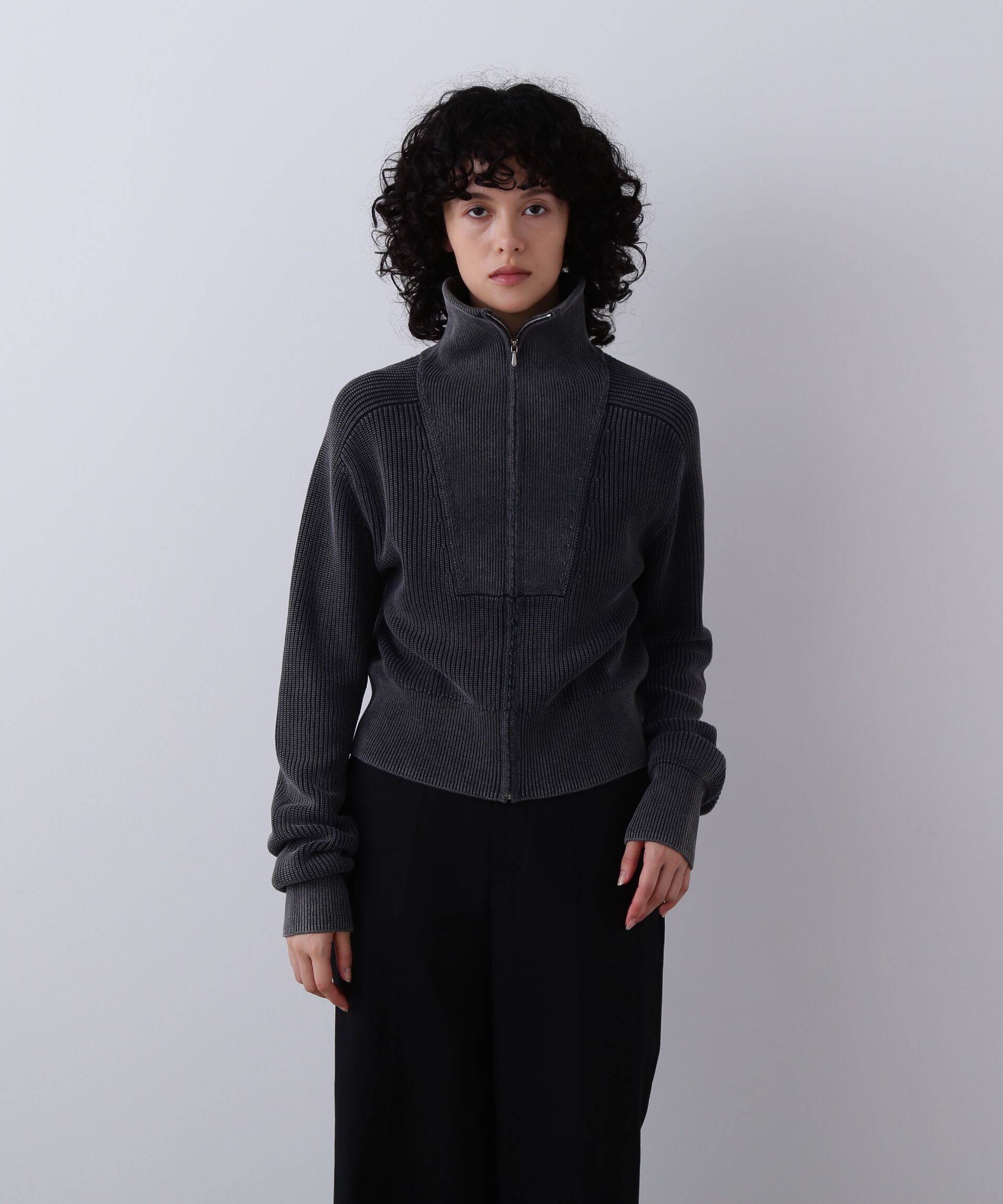 YLEVE 「YLEVE / FADED STONEWASH KNIT ZIP PULLOVER」|ニット・セーター|グレー