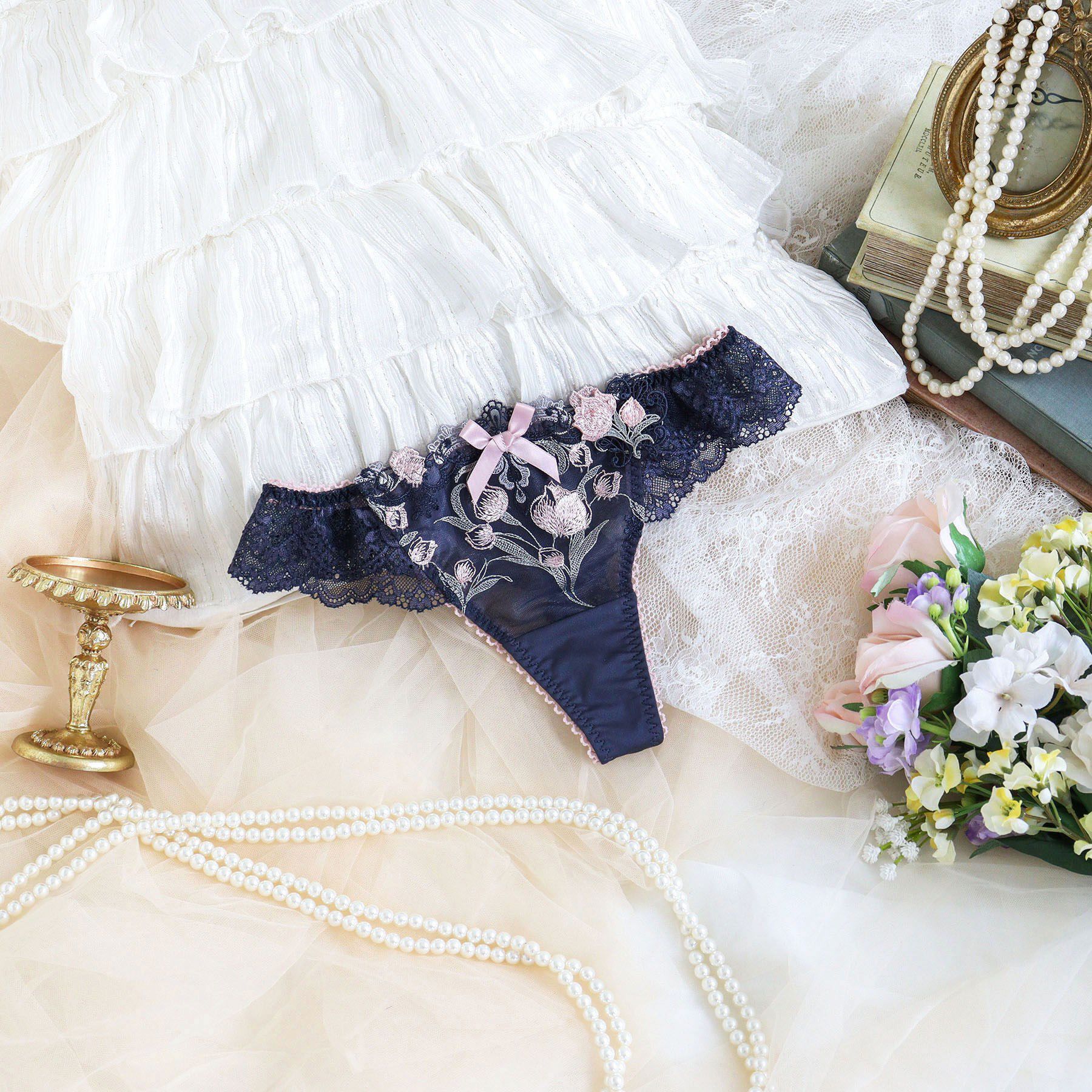 Risa Magli「ラリッサ Tバックショーツ」|インナー|グレー(012)