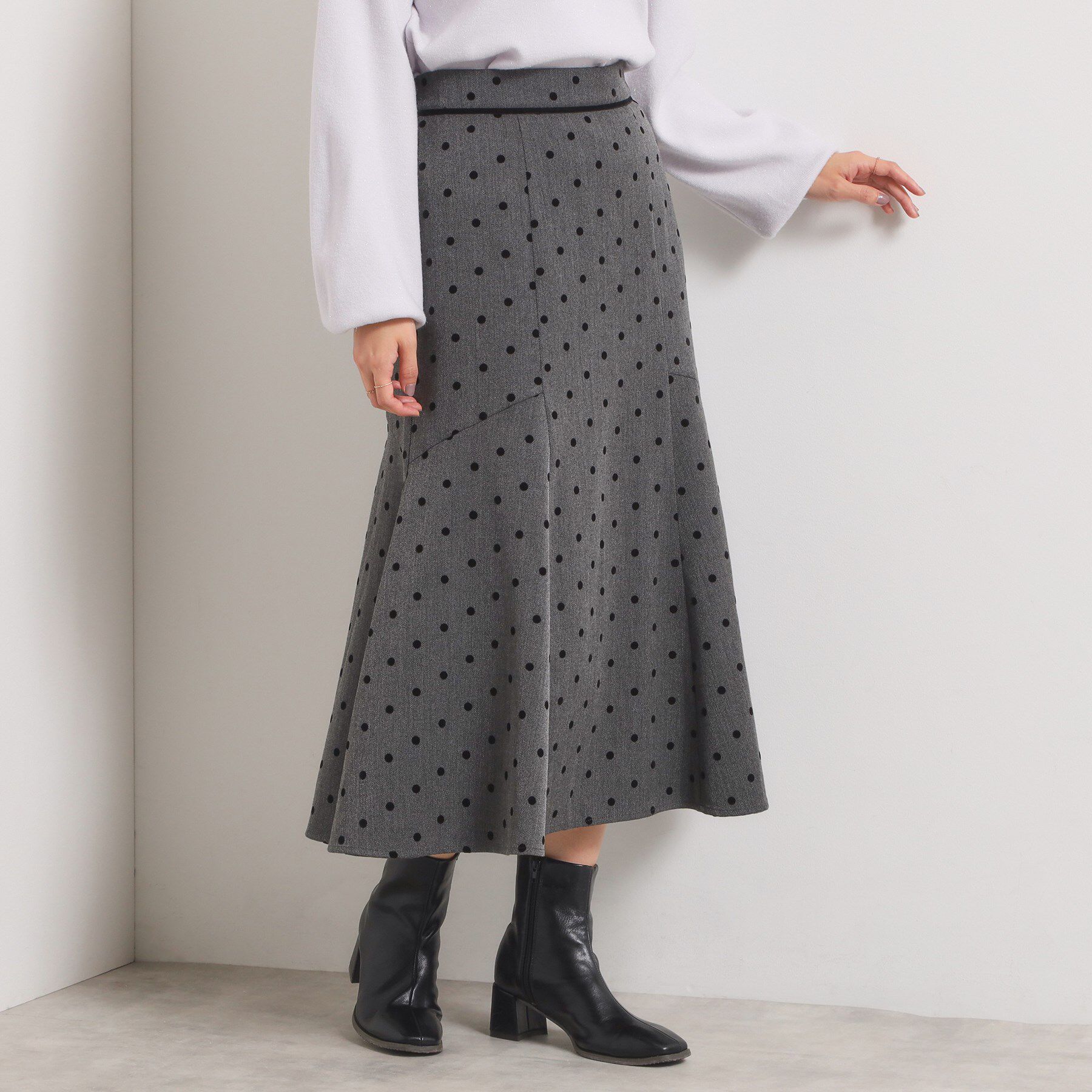 ITS&rsquo;DEMO「【手洗い可/ウエストゴム】ヘリンボーンマーメイドスカート」|スカート|チャコールグレー(1