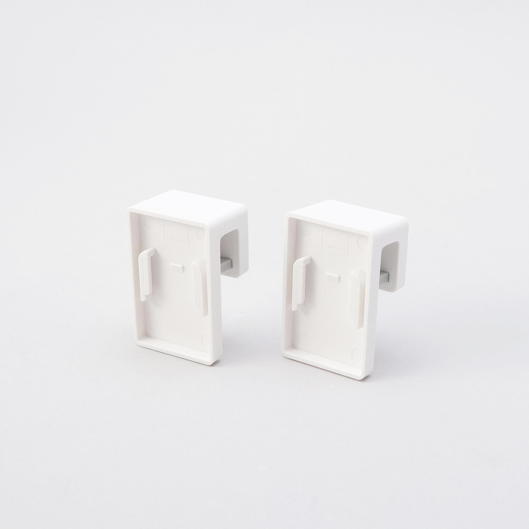 212 KITCHEN STORE「フィルムフック差し込み式歯ブラシ＆チューブホルダー W4 2個組 WH 山崎実業 ＜tower タワ」|食器・キッチングッズ|