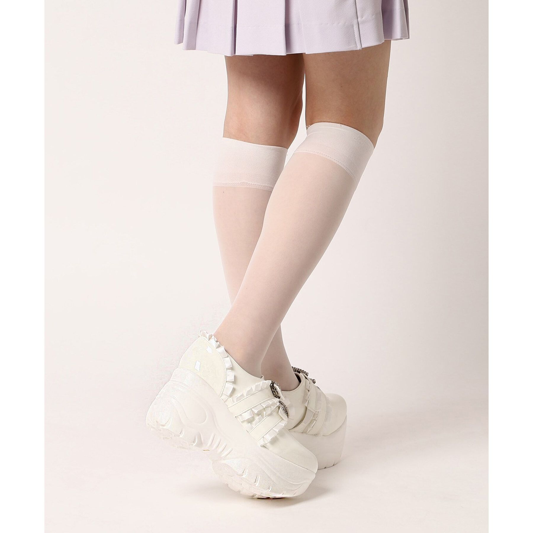 csT&P「厚底キラキラビジュー付きスニーカー」|スニーカー|