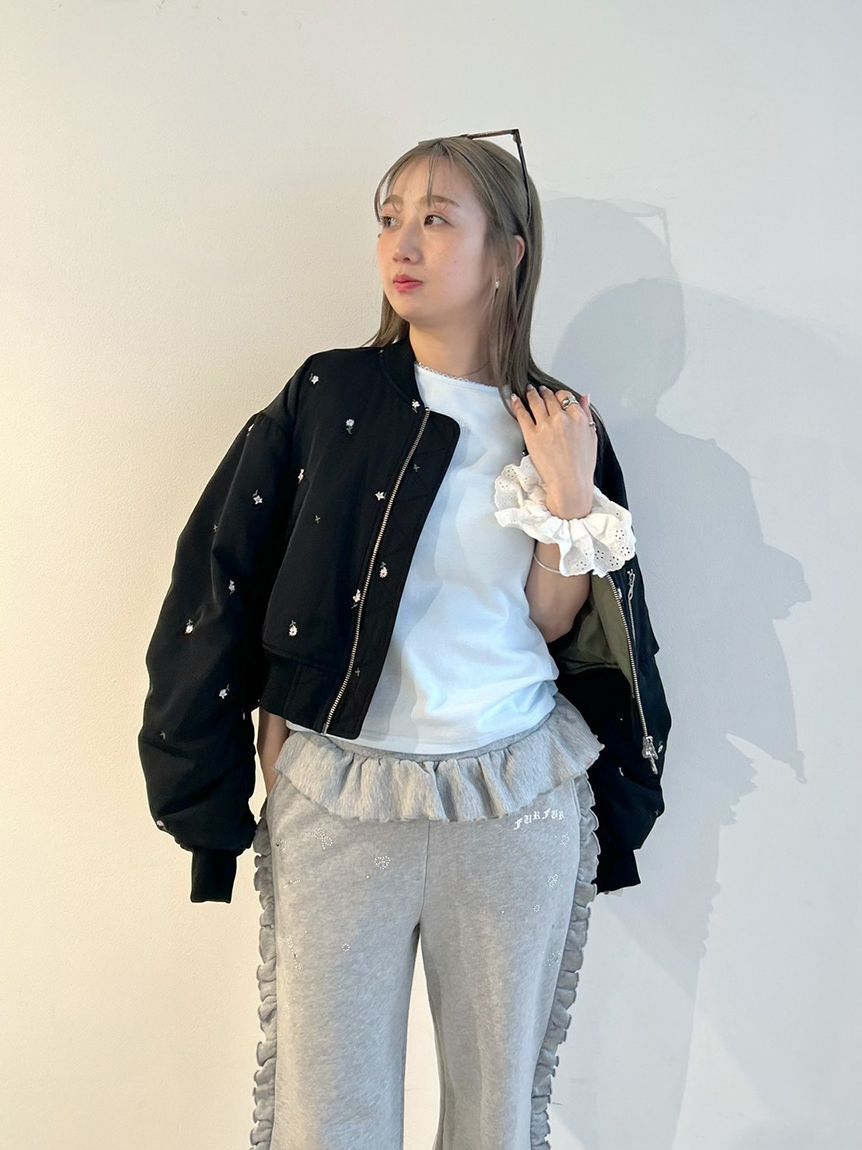 FURFUR「【WEB・一部店舗限定カラー】フラワー刺繍MA-1」|ブルゾン・スタジャン|