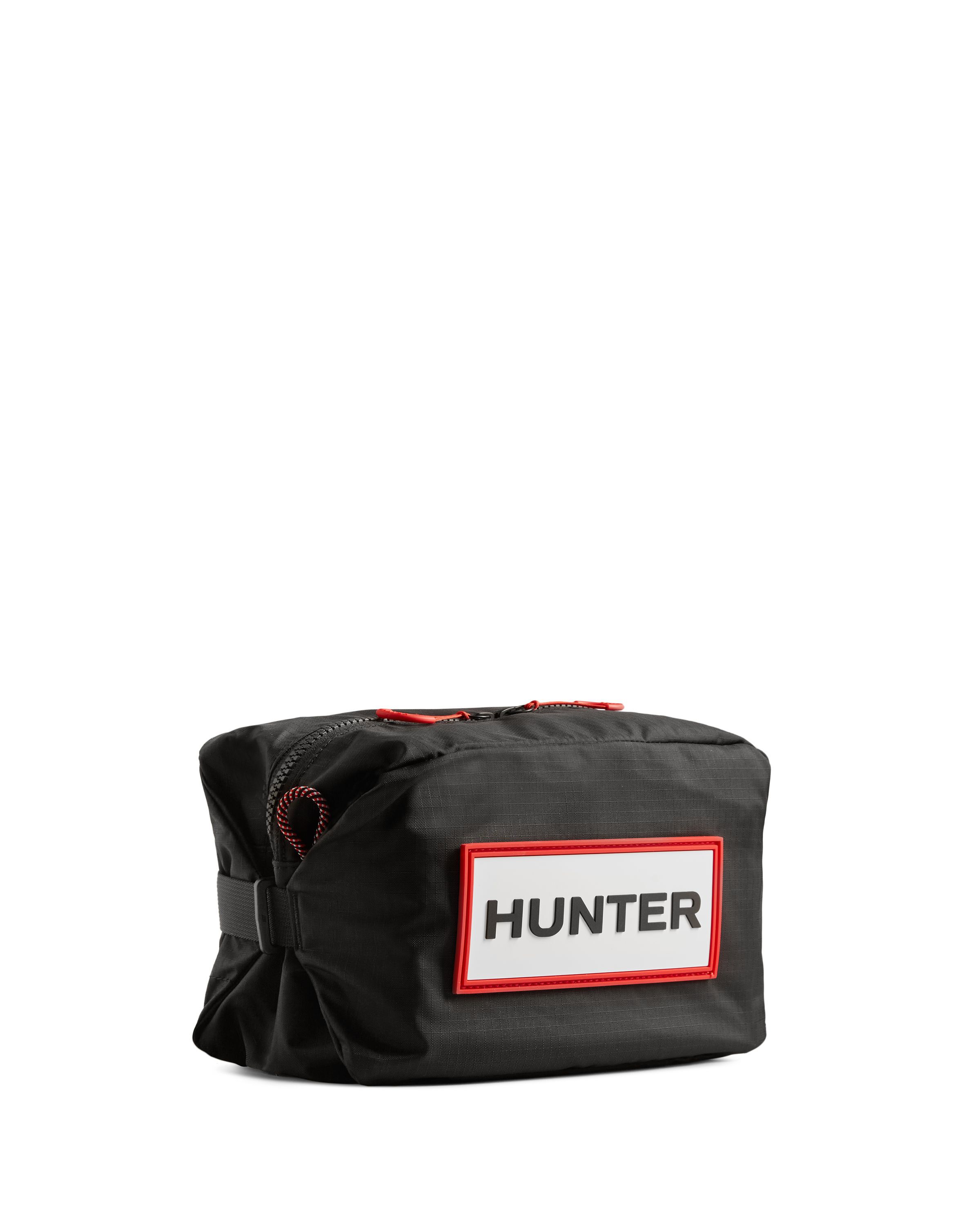 HUNTER「トラベル リップストップ リサイクル ナイロン クロスボディ」|ショルダー・メッセンジャー|RBO