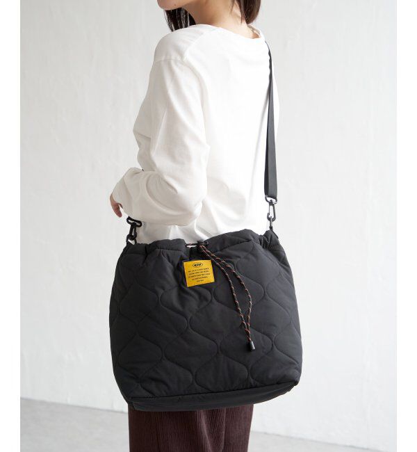 ikka「【撥水】KiU キウ パデッドドロストトートバッグ」|その他|