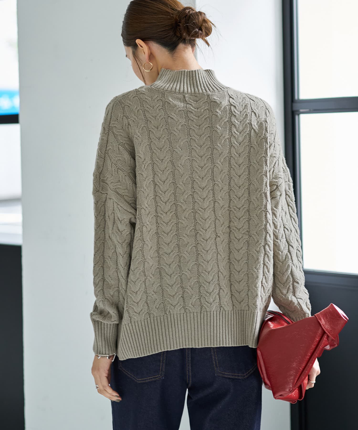  「ケーブル編み切替スタンドネックニット」|ニット・セーター|