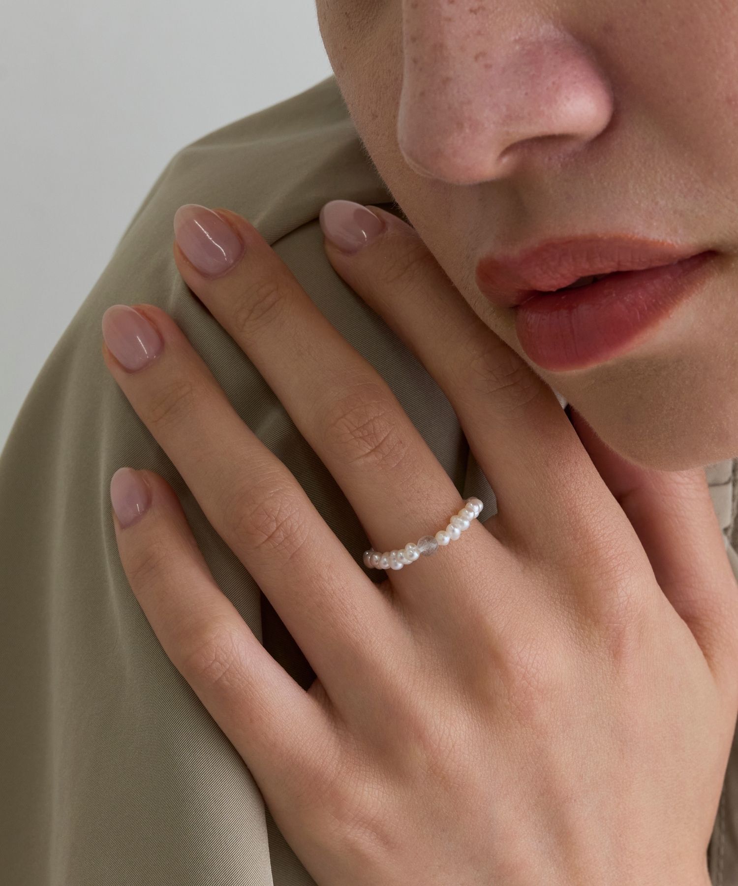 JUPITER「淡水パール&times;天然石リング/ゴム仕様　ラブラドライト」|リング|