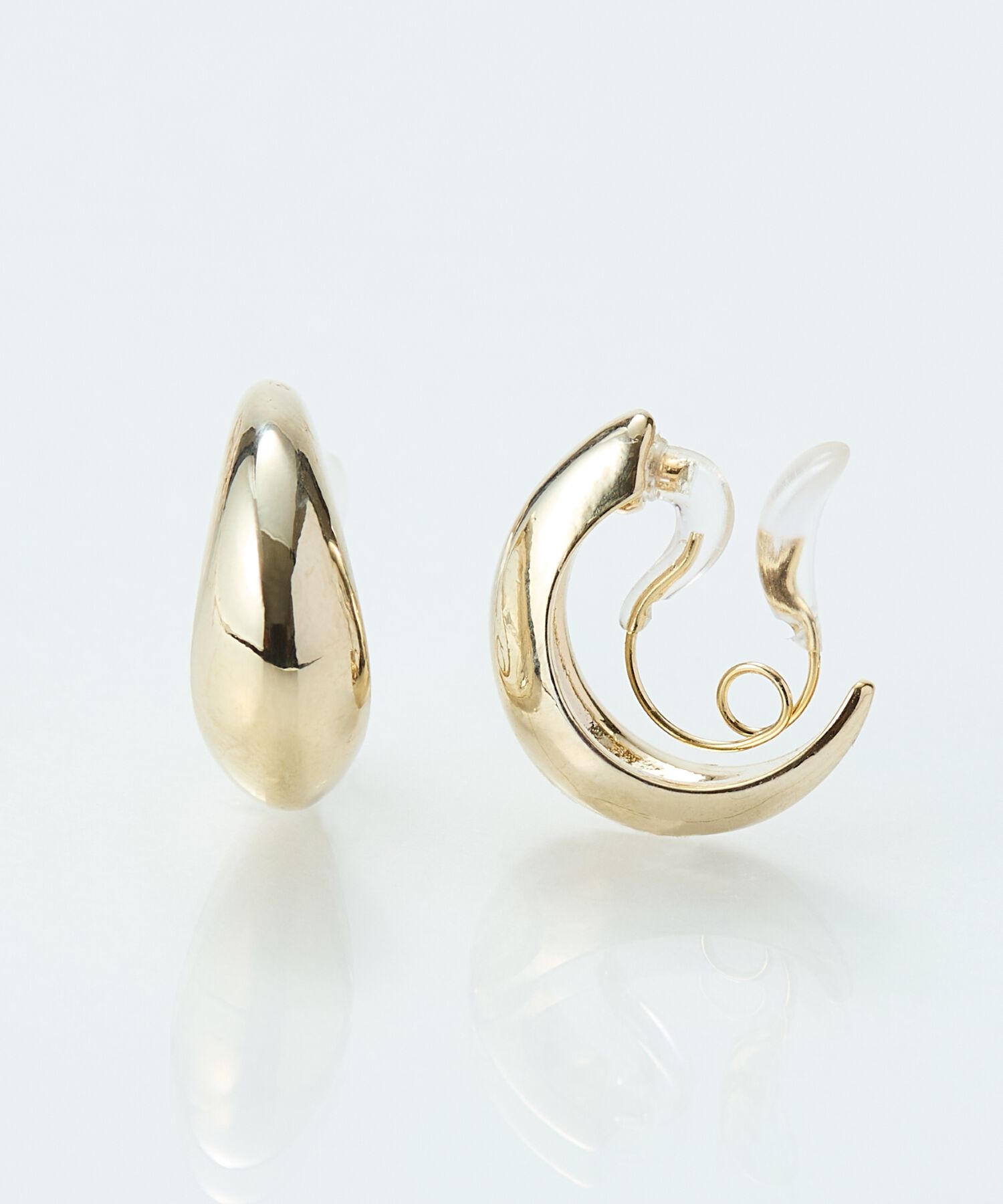 Phoebe「【金属アレルギー対応/痛くないシリーズ】モードループフィットイヤリング　ゴールド」|イヤリング|