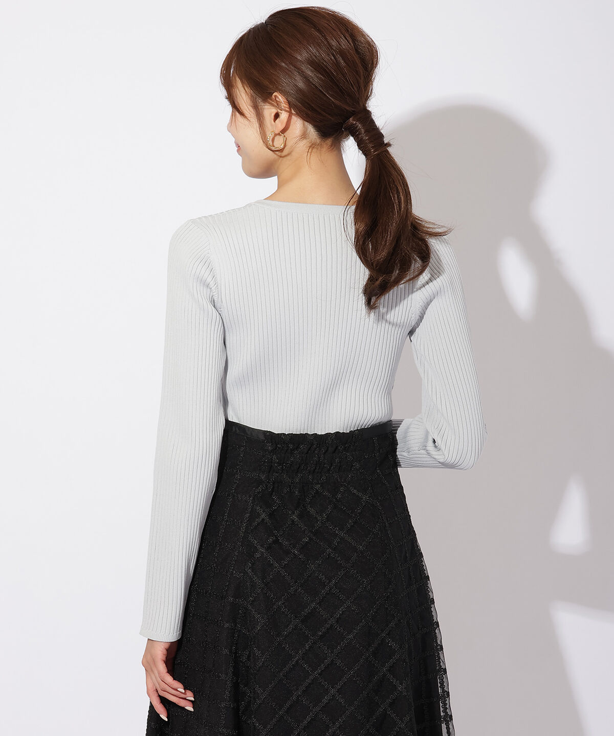 アンドクチュール「フロントホックビスチェライクプルオーバー」|ニット・セーター|