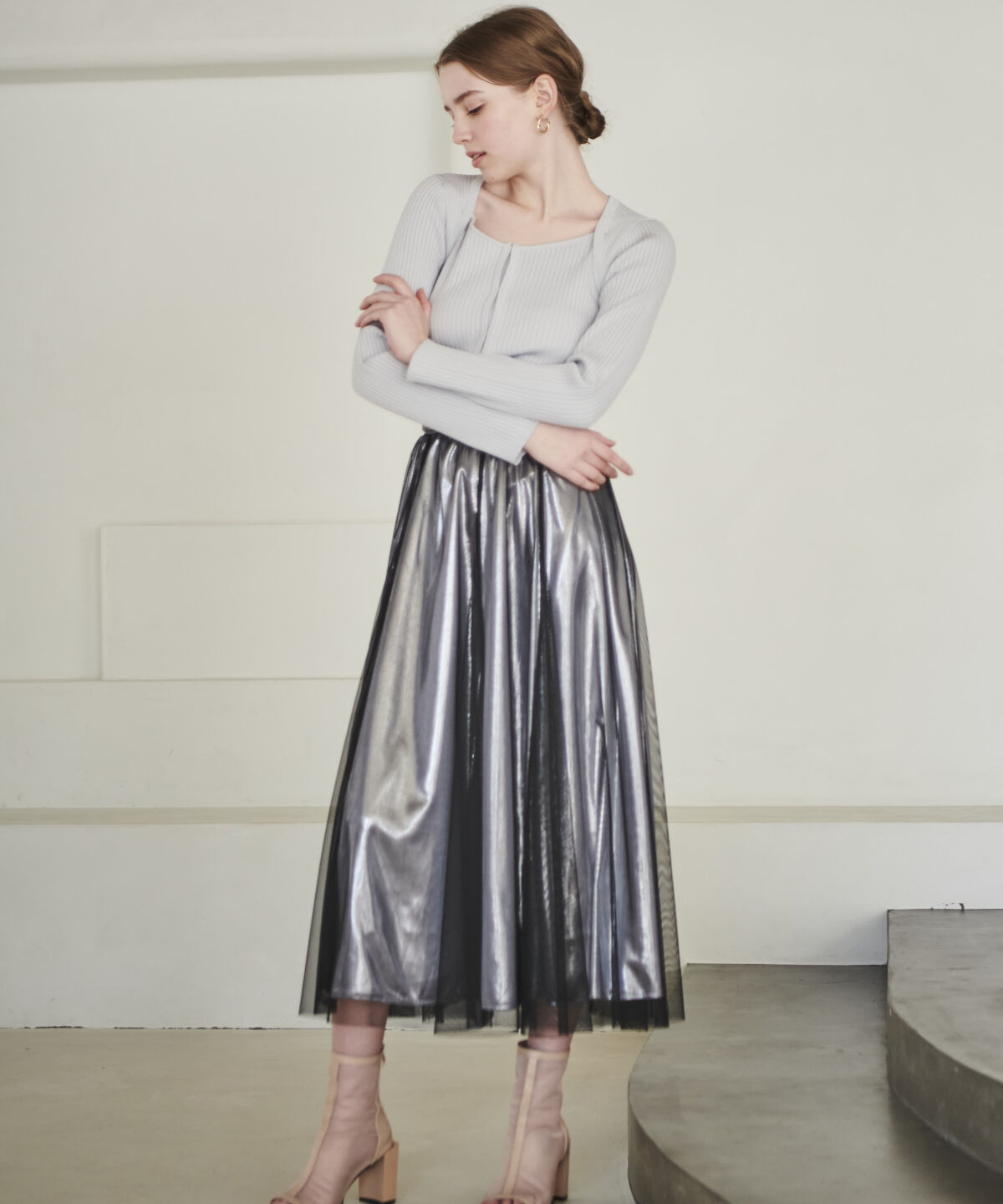 アンドクチュール「フロントホックビスチェライクプルオーバー」|ニット・セーター|