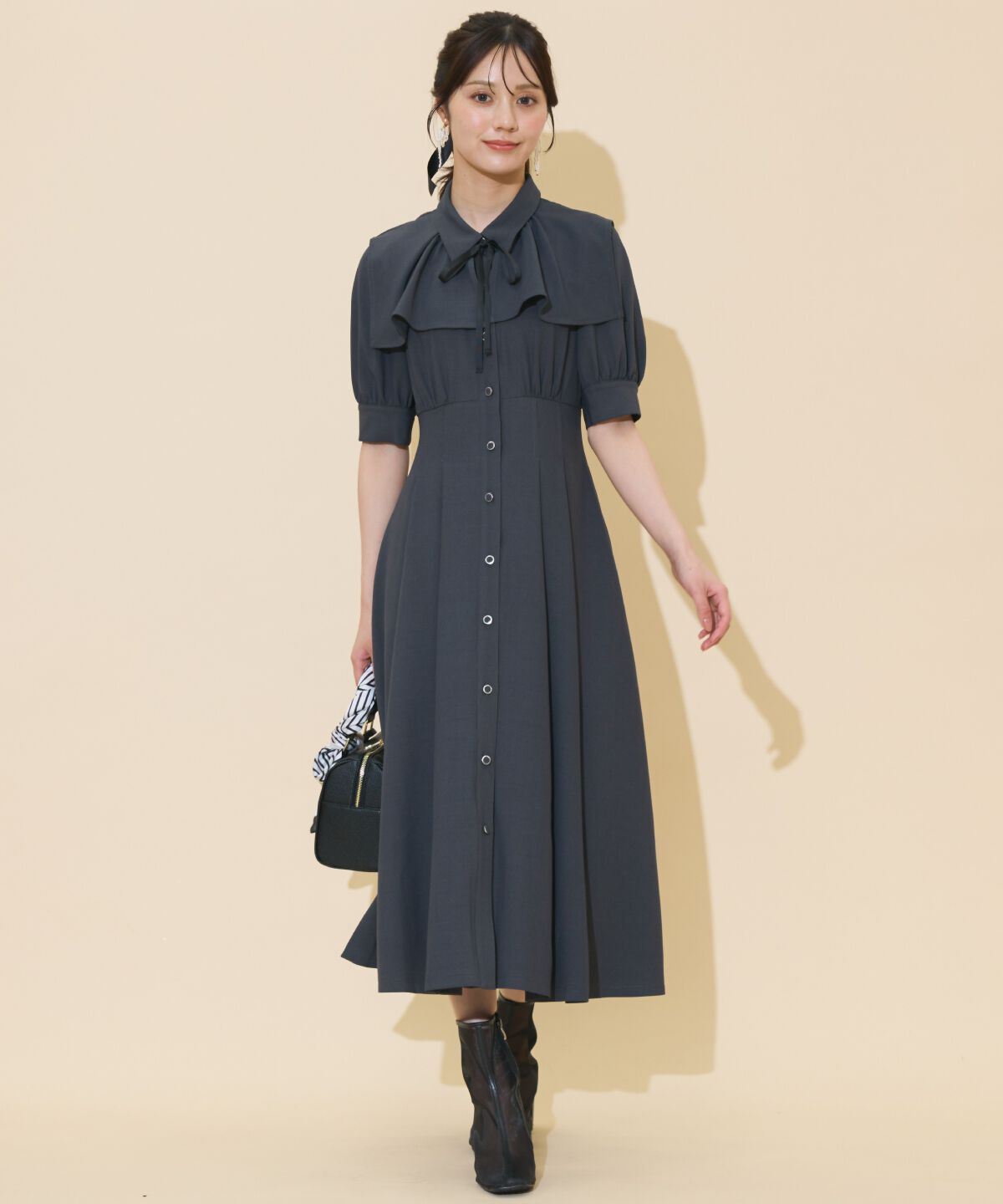 WILLSELECTION「スクエアラッフルシャツワンピース」|ワンピース|ﾁｬｺｰﾙｸﾞﾚｰ