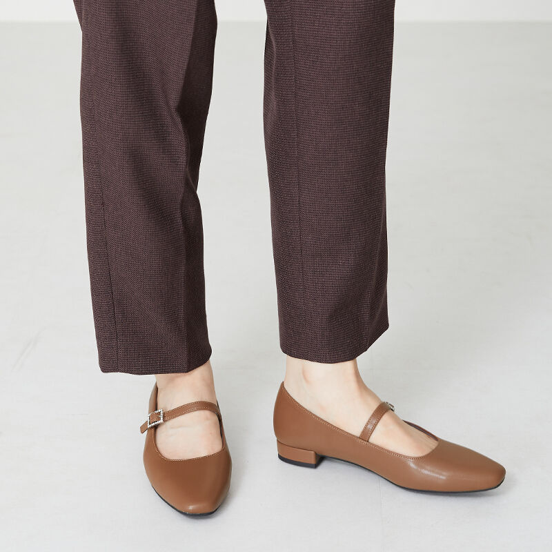 WA Oriental TRaffic「ビジューバックルストラップパンプス/32302」|パンプス|BROWN