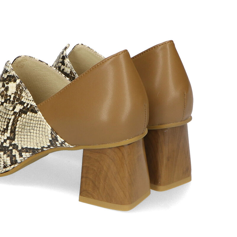 ORiental TRaffic「【トレンド】ウッドヒール甲深パンプス/31311 パンプス 人気 カジュアル ヒール5.5cm シンプル」|パンプス|