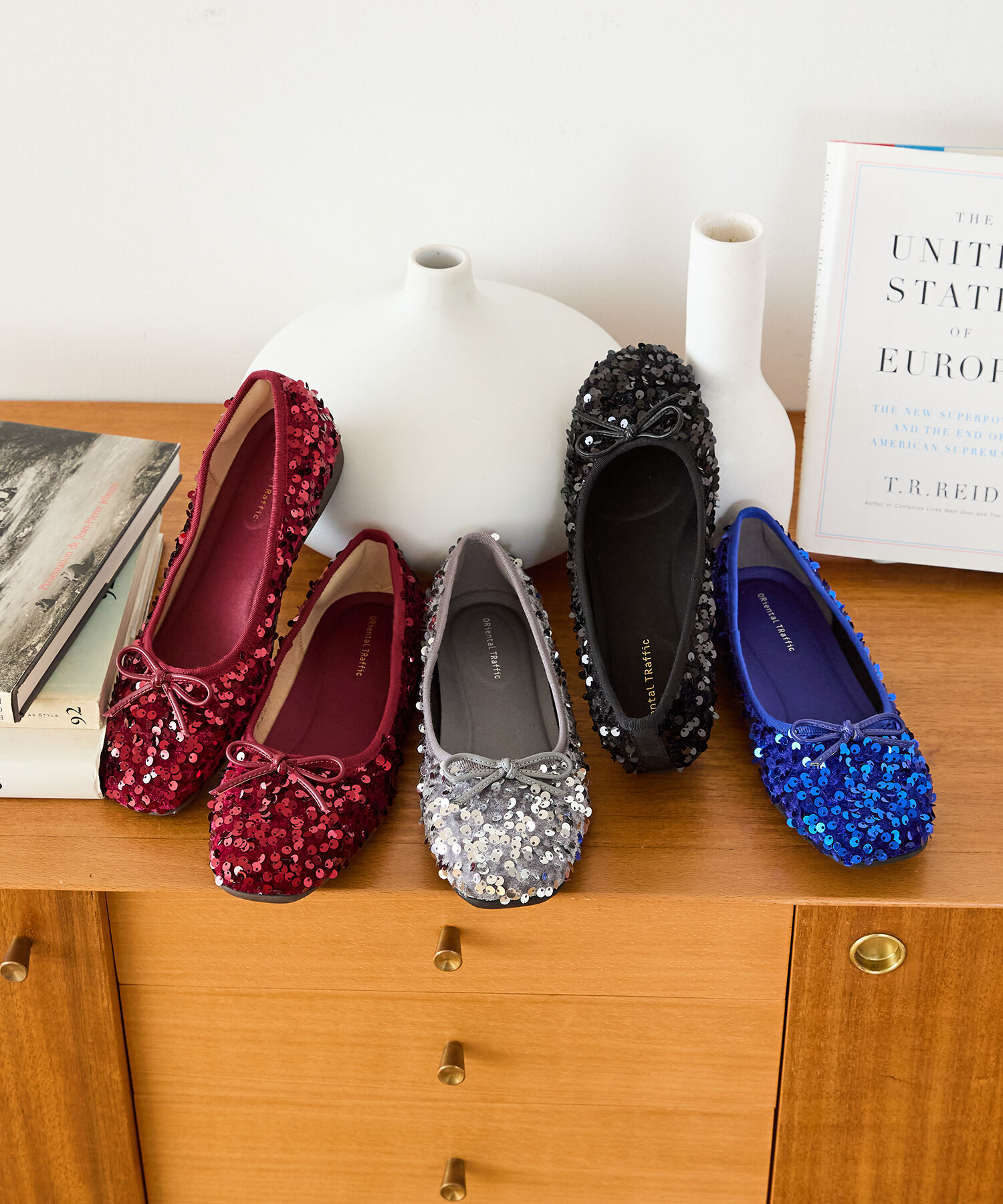 ORiental TRaffic「【跳べるパンプス/シリーズ累計１５０万足突破】スパンコール スクエアトゥ バレエシューズ R-3216」|パンプス|