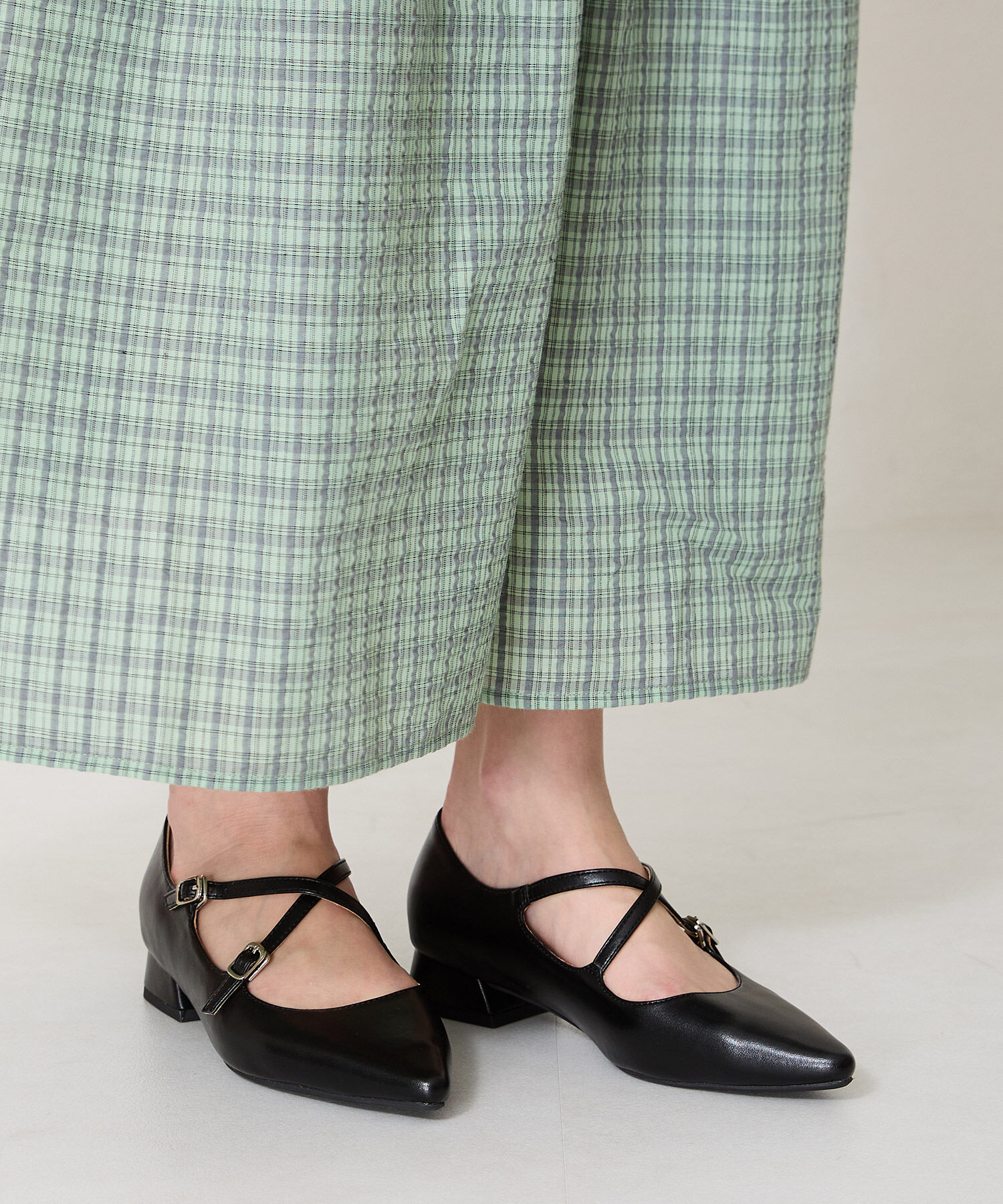 ORiental TRaffic「クロスストラップポインテッドトゥパンプス/51116　フラット トレンド 人気」|パンプス|