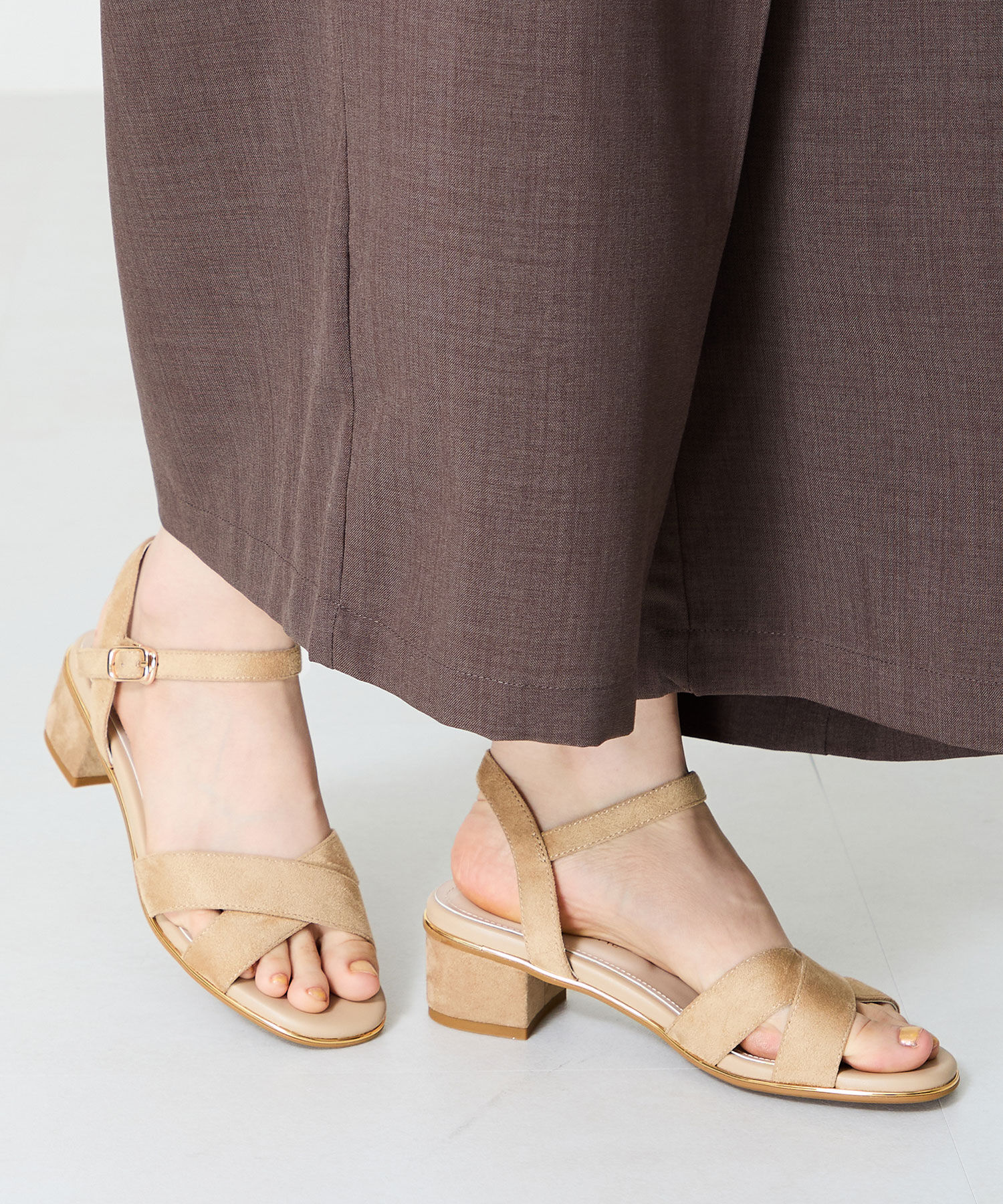 ORiental TRaffic「【WEB限定】クロスストラップメタリックラインサンダル/55201 サンダル トレンド 人気」|サンダル|