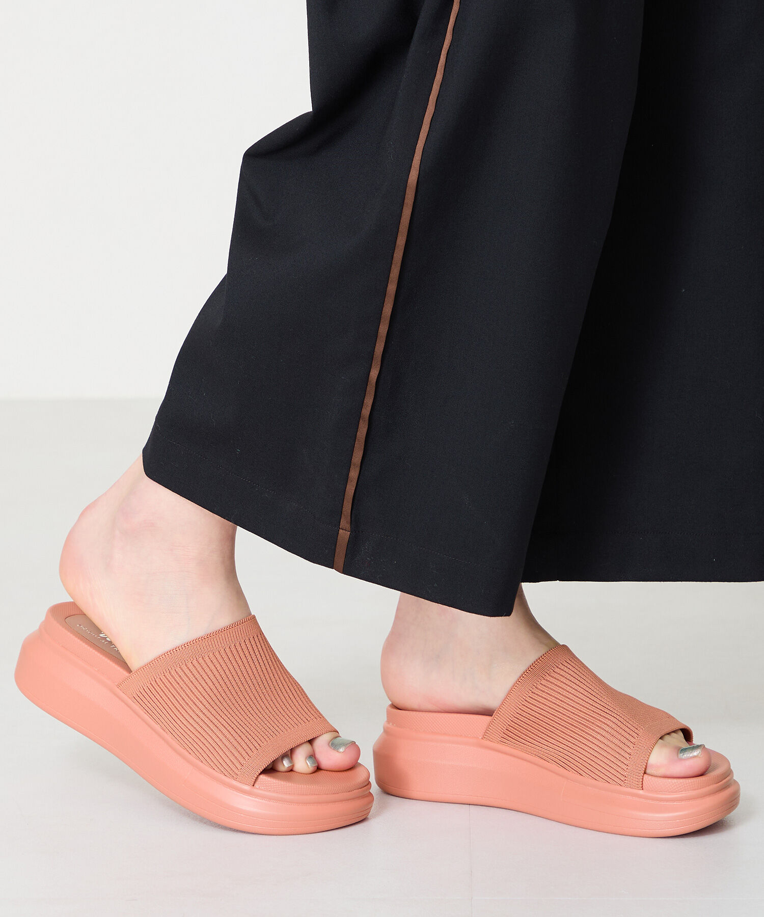 WA Oriental TRaffic「厚底ニットミュールサンダル/52215 サンダル 厚底 ニット ミュール 人気 トレンド」|サンダル|PINK