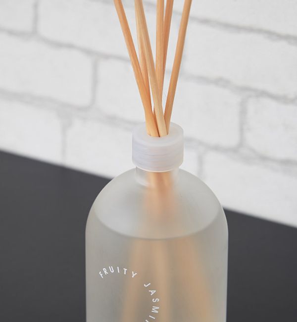 B-COMPANY「倒れてもこぼれにくい リードディフューザー」|アロマ・ルームフレグランス|