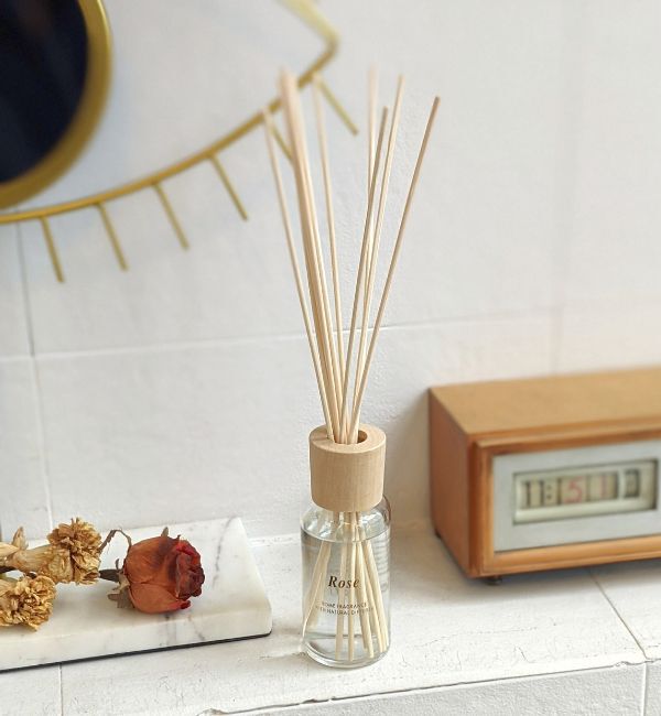 B-COMPANY「心地よい香りで包み込む　フレグランスディフューザー」|アロマ・ルームフレグランス|