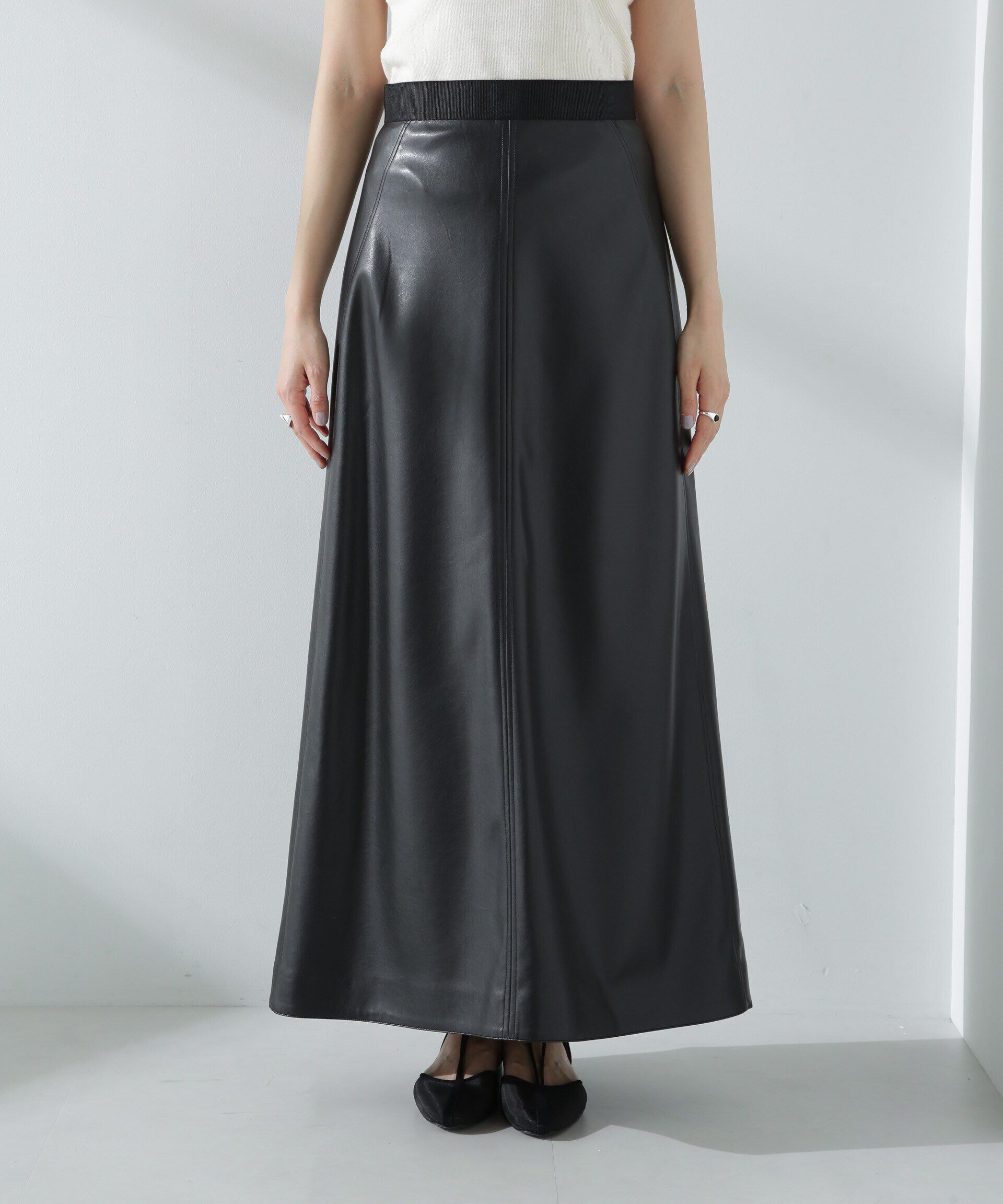 nano･universe「フェイクレザーマキシスカート」|スカート|