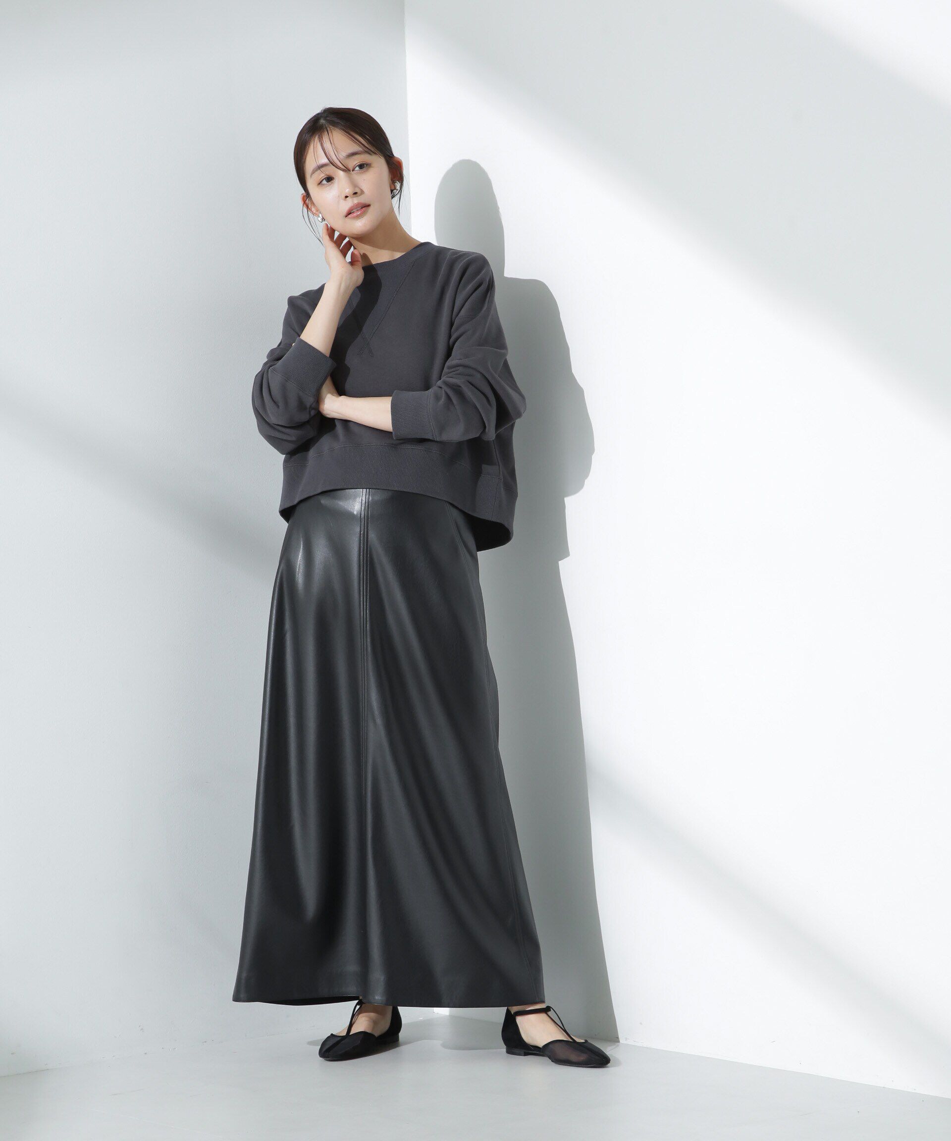nano･universe「フェイクレザーマキシスカート」|スカート|