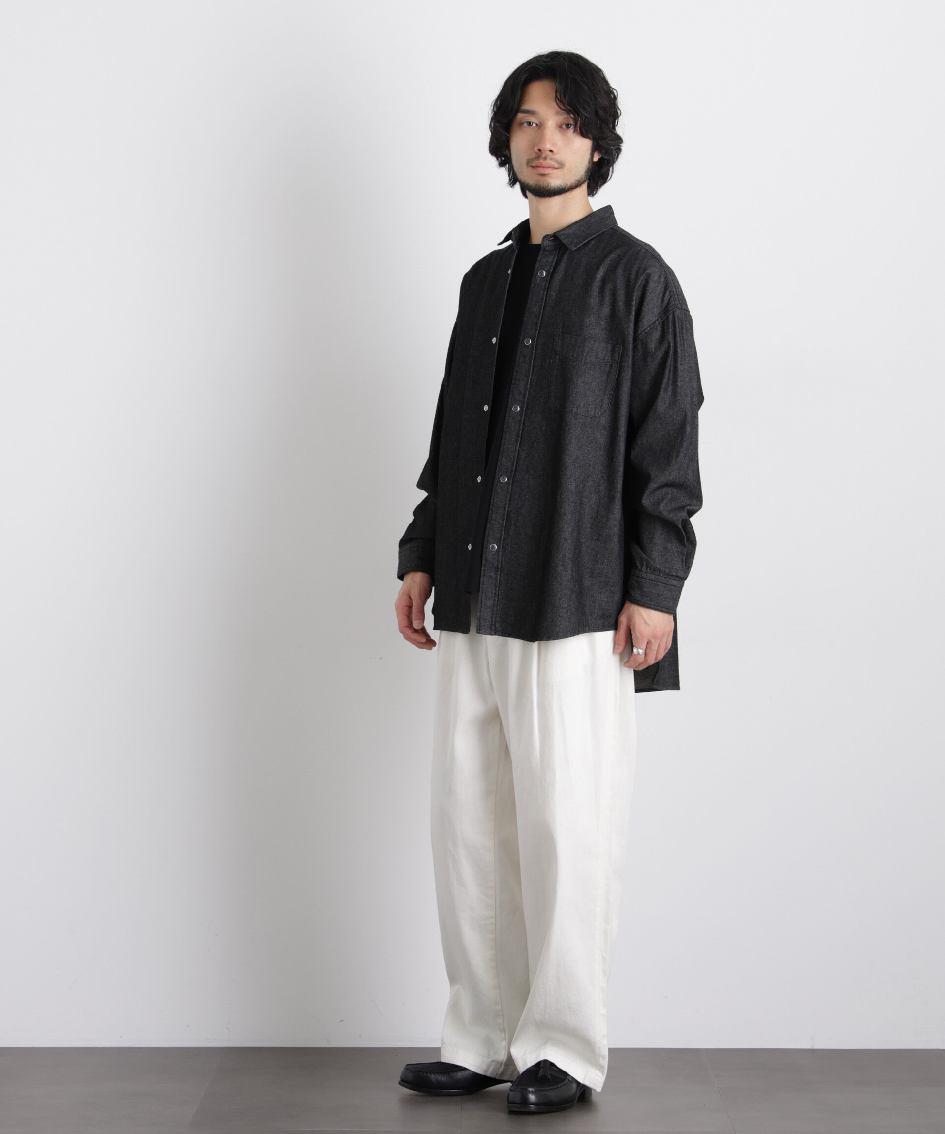 nano･universe「6.5oz リラックスデニムシャツ 長袖」|シャツ・ブラウス|