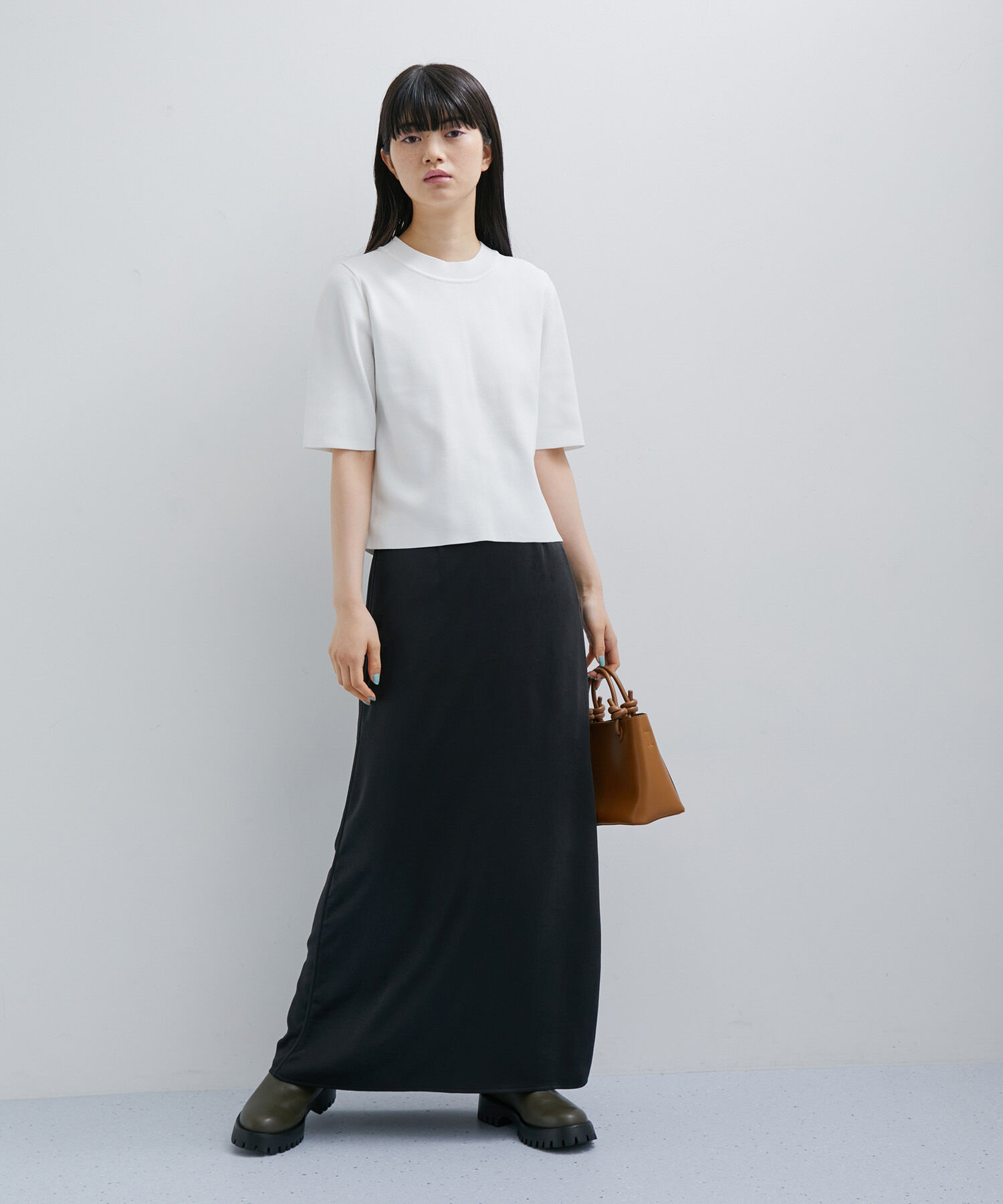 ADAM ET ROPE'「スリットサテンマーメイドスカート」|スカート|