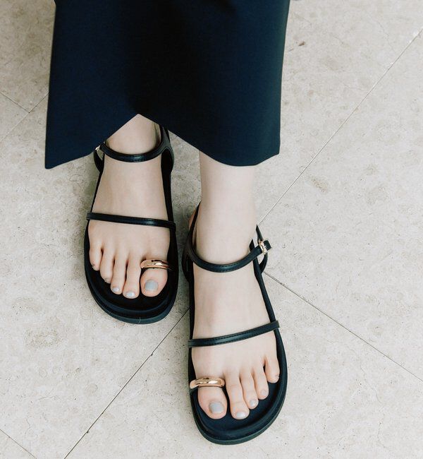  「【R.good（アールドットグッド）】メタルリングサンダル」|サンダル|