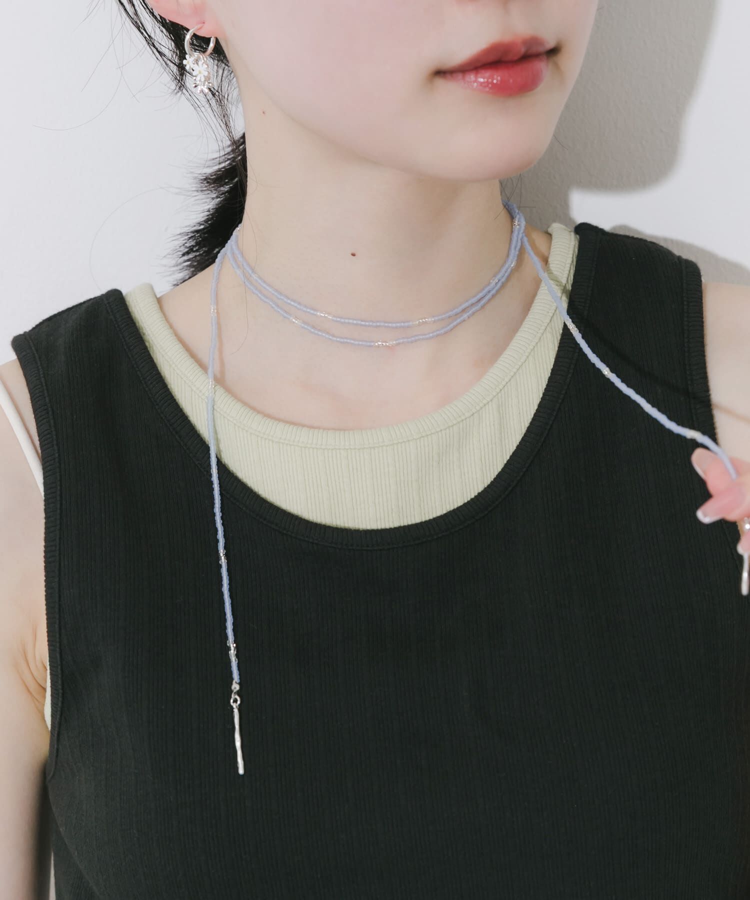 SMELLY「ビーズロングチョーカー」|ネックレス|ライトブルー