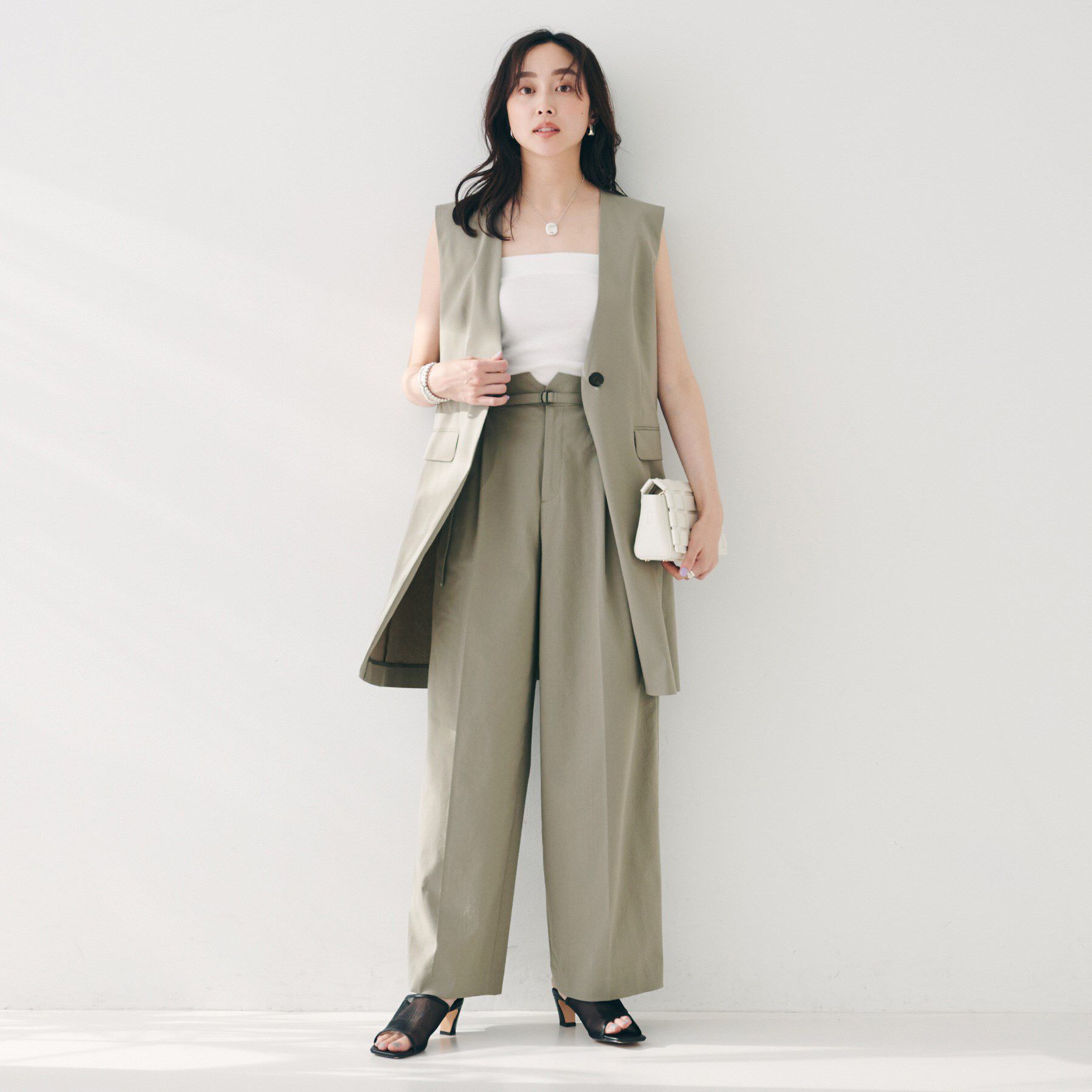 UNTITLED「【セットアップ可能／オンオフ】ラミー混カラーレスジレ」|ベスト・ジレ|