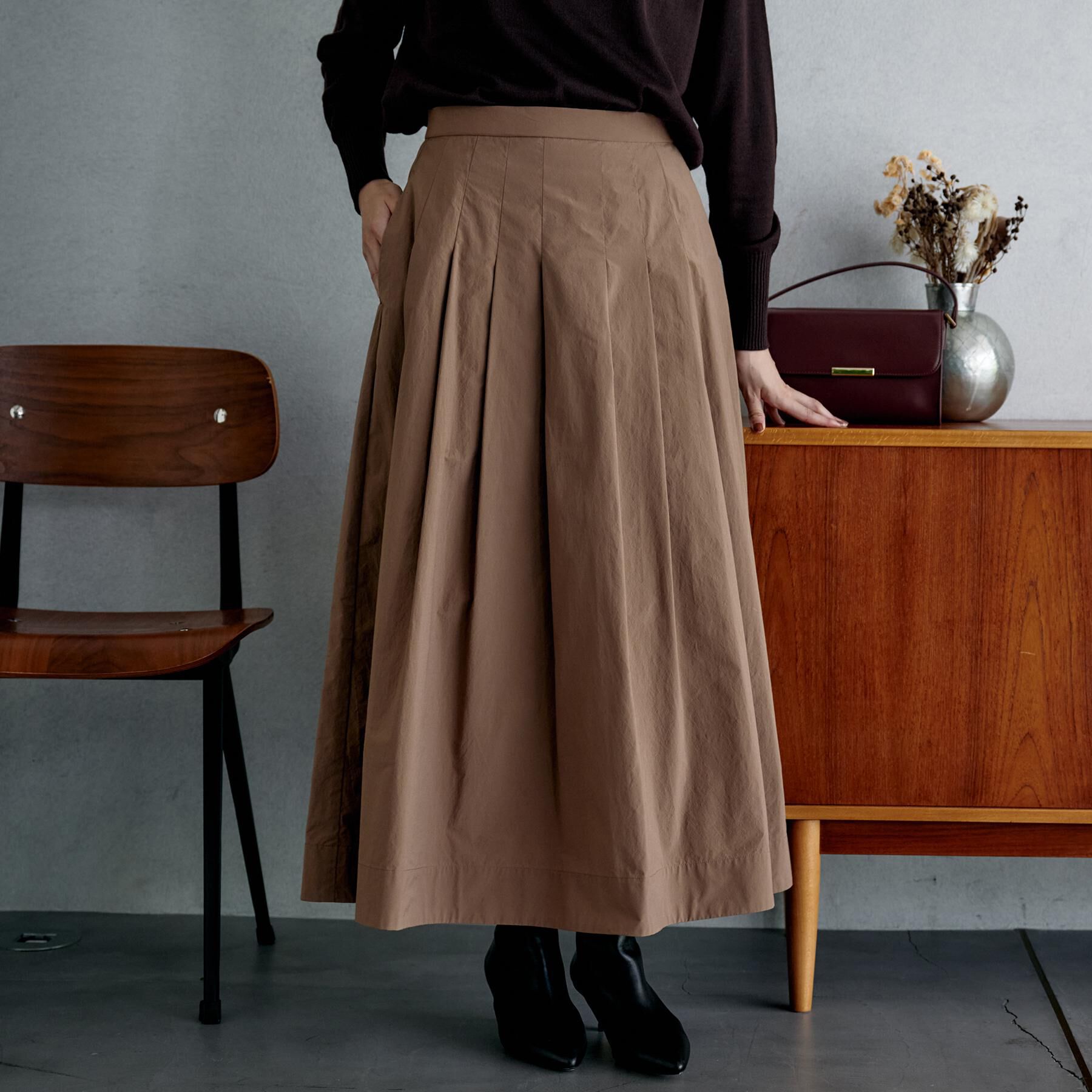 UNTITLED「【後ろウエストゴム/セットアップ可】ファブリカタックスカート」|スカート|キャメルブラウン(0