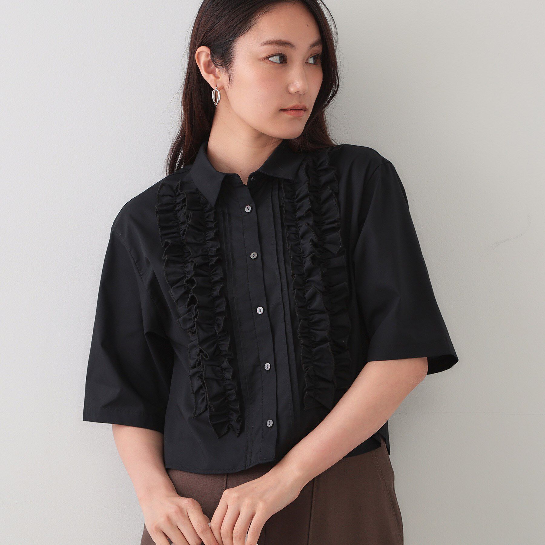 OPAQUE.CLIP「フリルショートシャツ【洗濯機洗い可】」|シャツ・ブラウス|