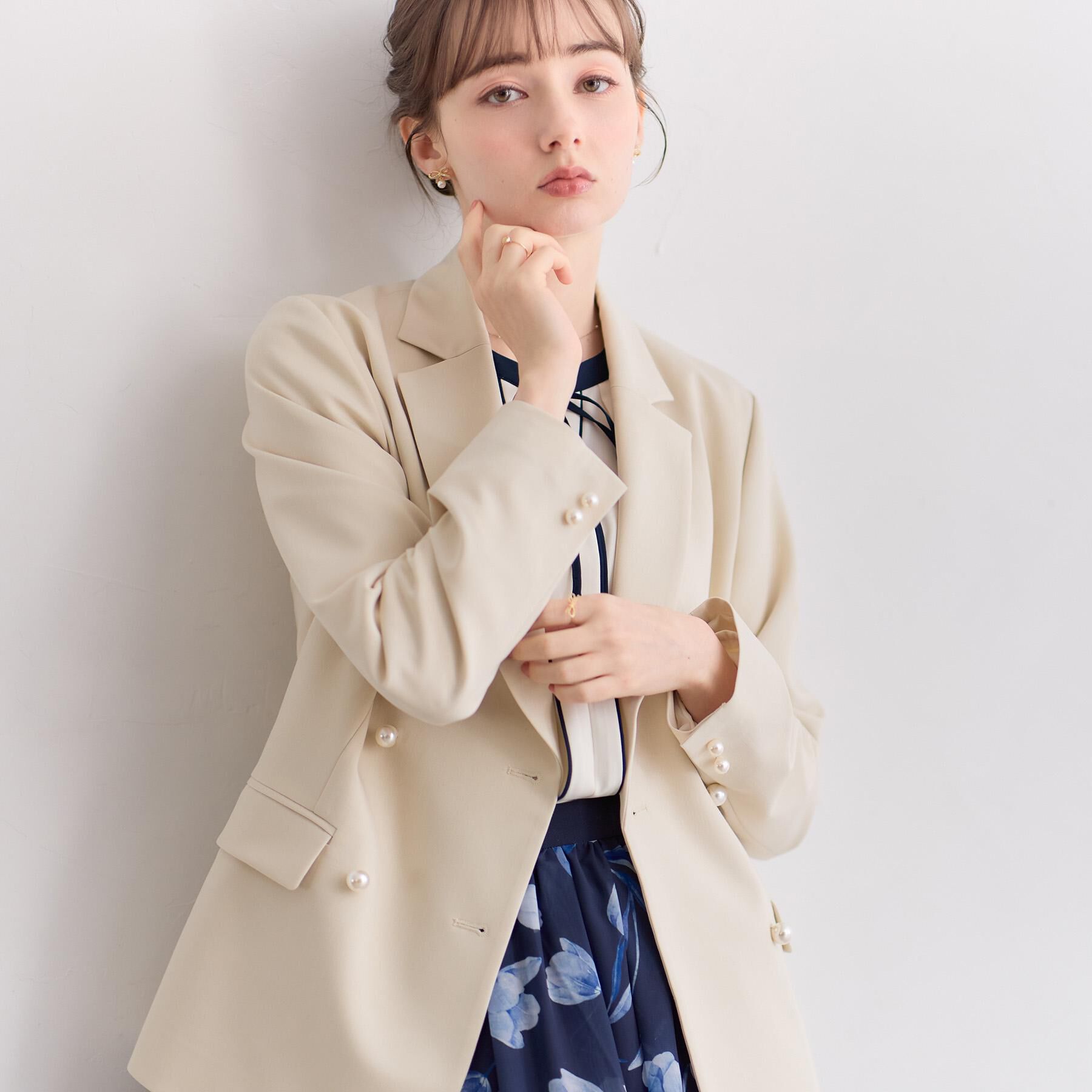 Couture broach「【洗える・通勤】パール調ボタン テーラードジャケット」|テーラードジャケット|