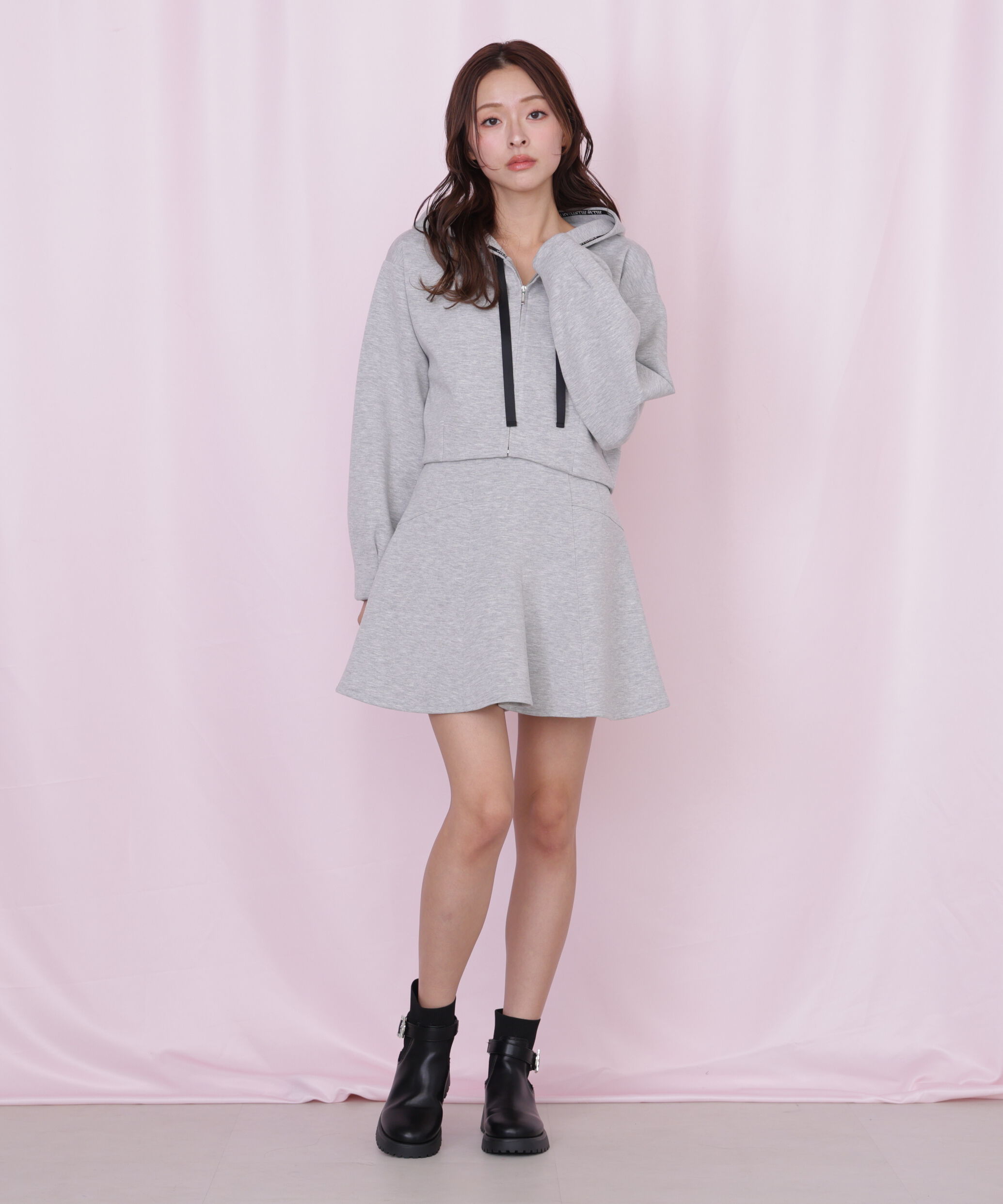  「ダイバー素材インナーパンツ付スカート」|スカート|グレー